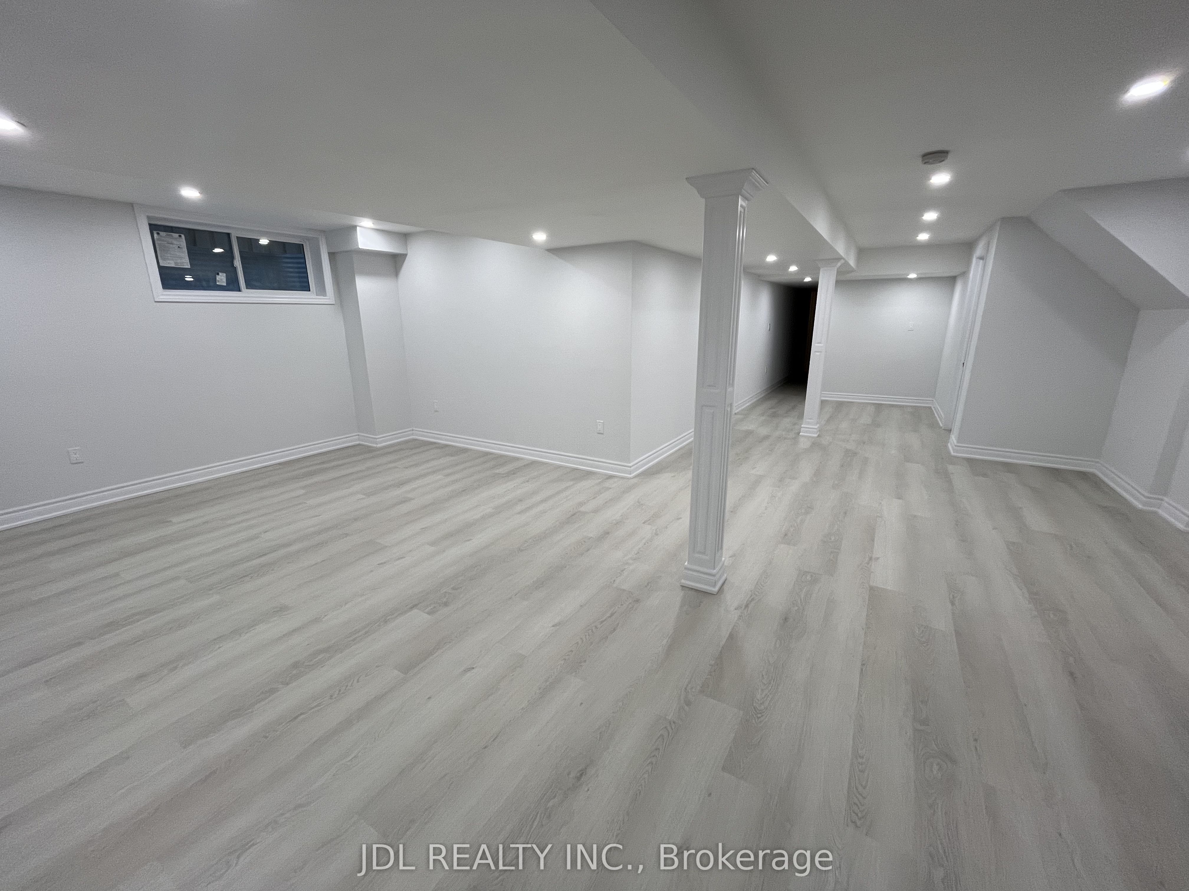 82 Puccini Drive, Richmond Hill, ON L4E 2Z1 photo 3