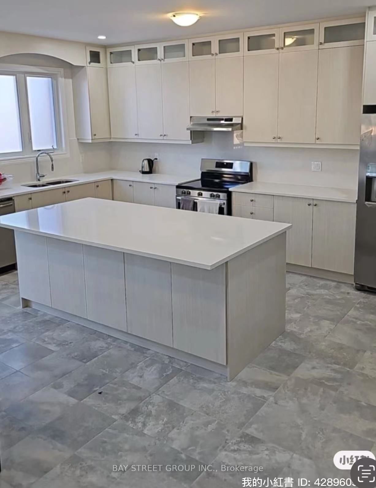 49 Bud leggett Cres Crescent room, Georgina, ON L4P 0B5 photo 5