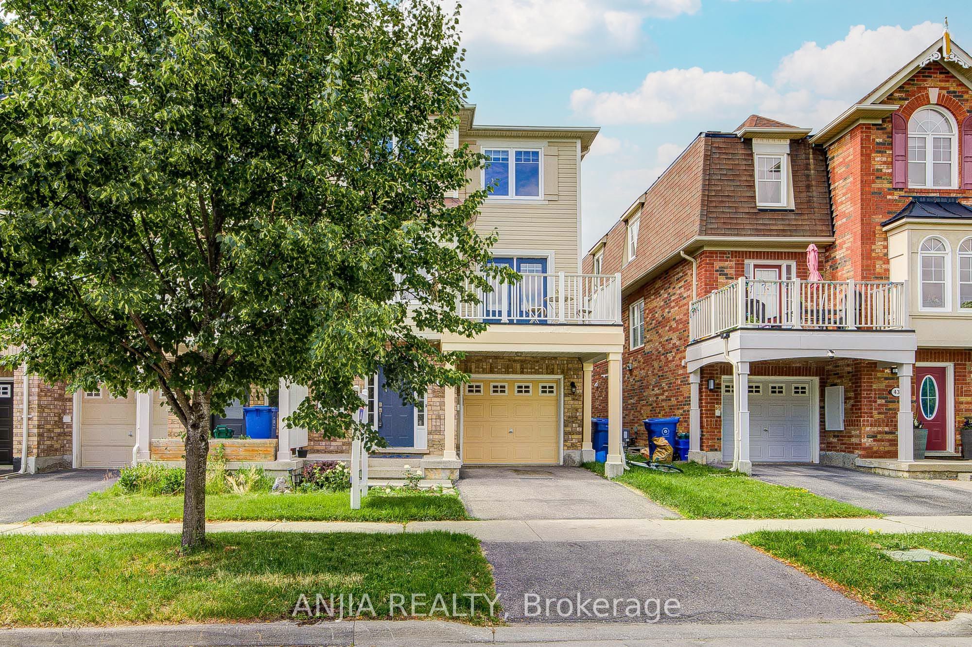 39 Miltrose Crescent, Whitchurch-Stouffville, ON L4A 0P8