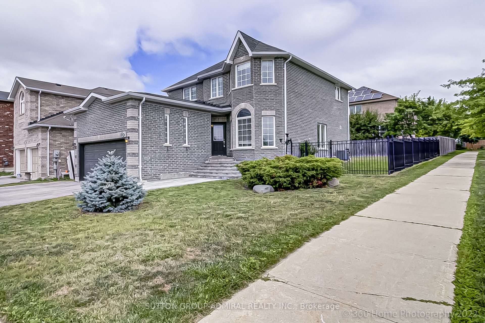 1294 Corm Street, Innisfil, ON L9S 0B6 photo 2