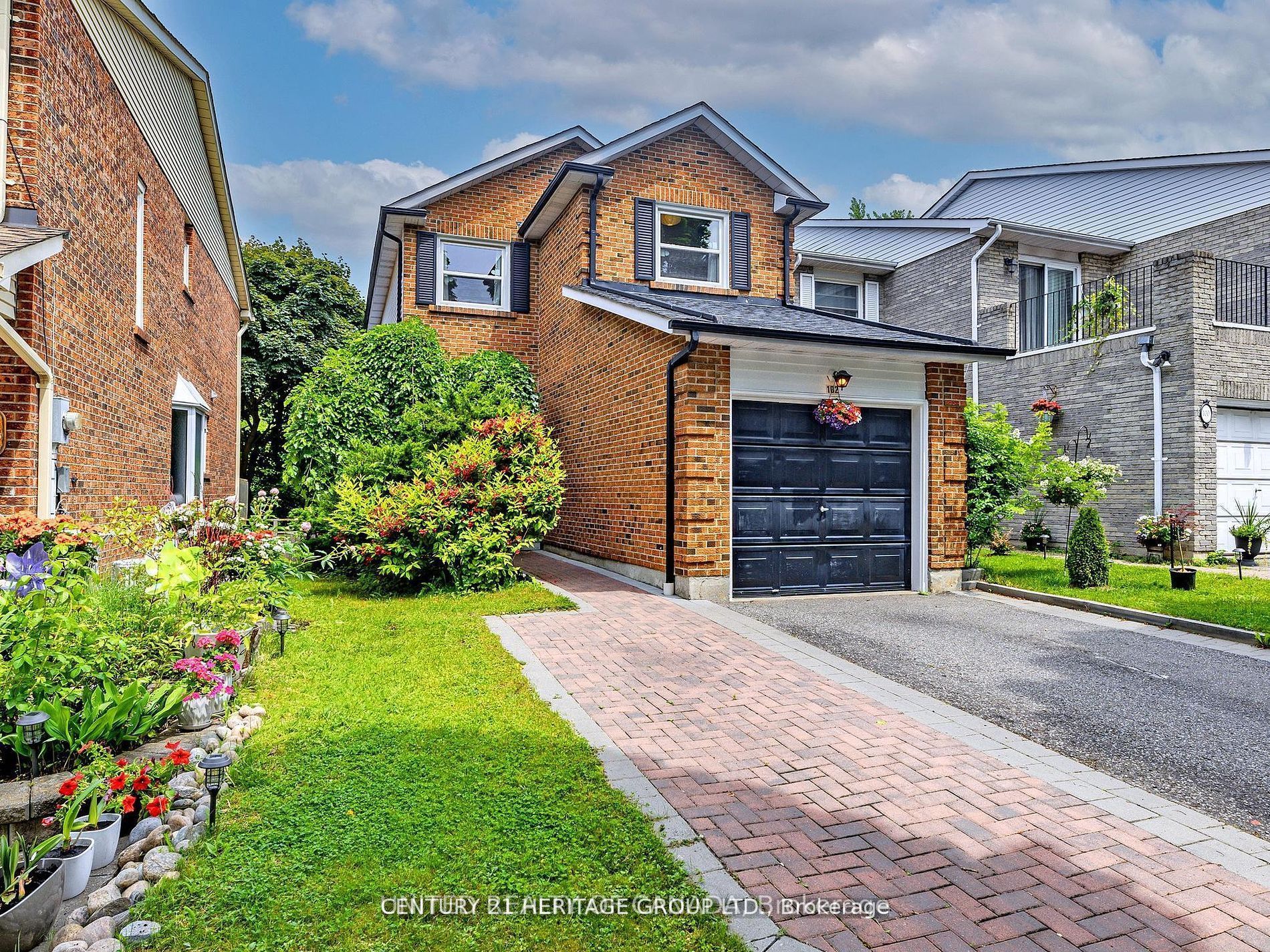 102 Baywood Court, Markham, ON L3T 5W3