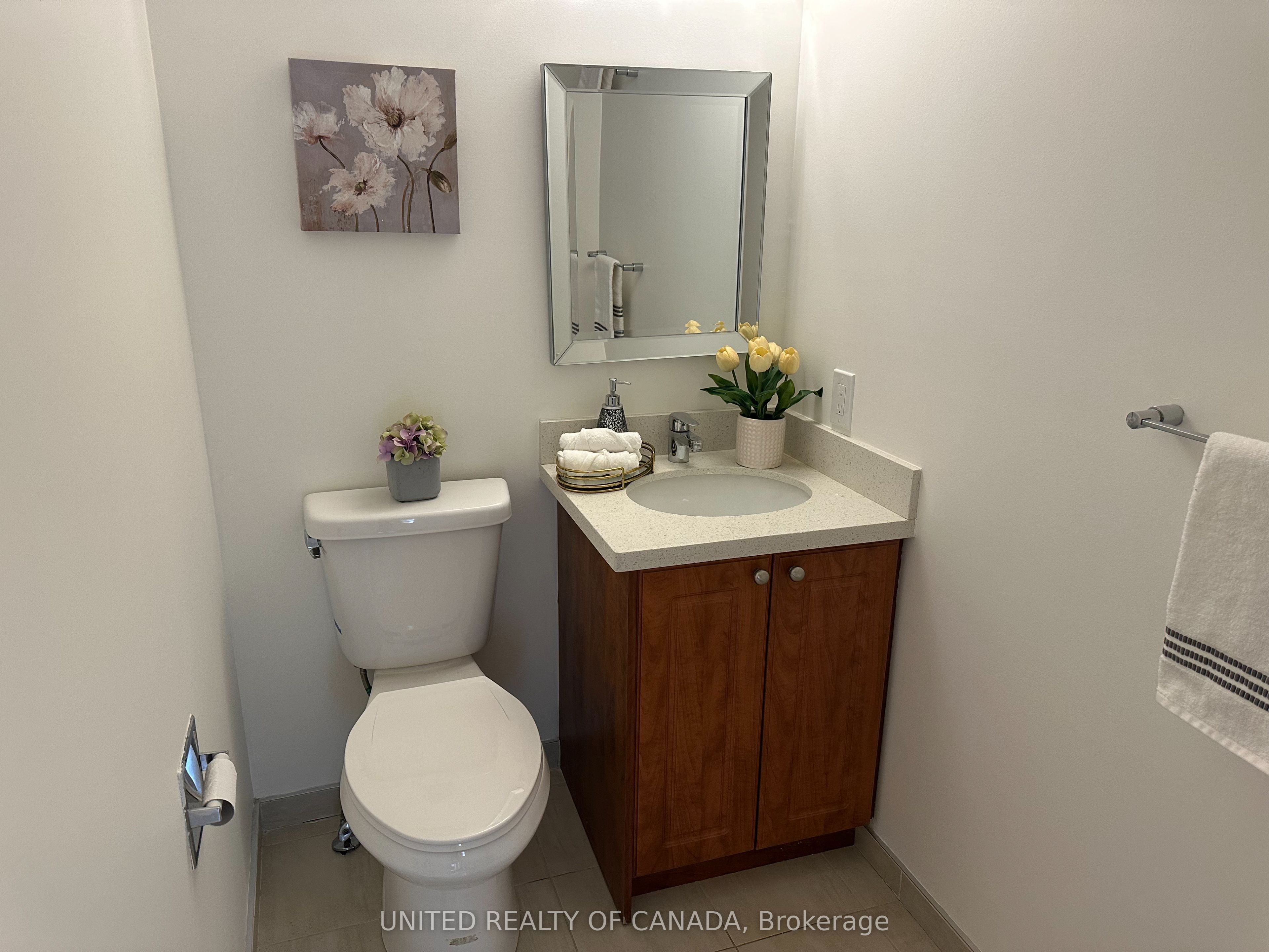 102 Baywood Court, Markham, ON L3T 5W3 photo 4