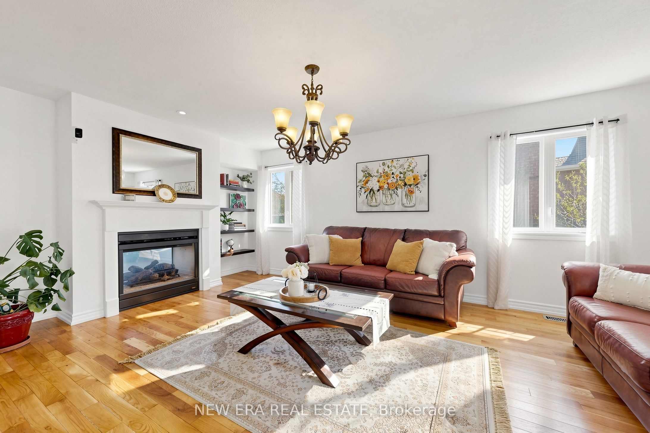 61 Orville Hand Court, Bradford West Gwillimbury, ON L3Z 0C2 photo 4
