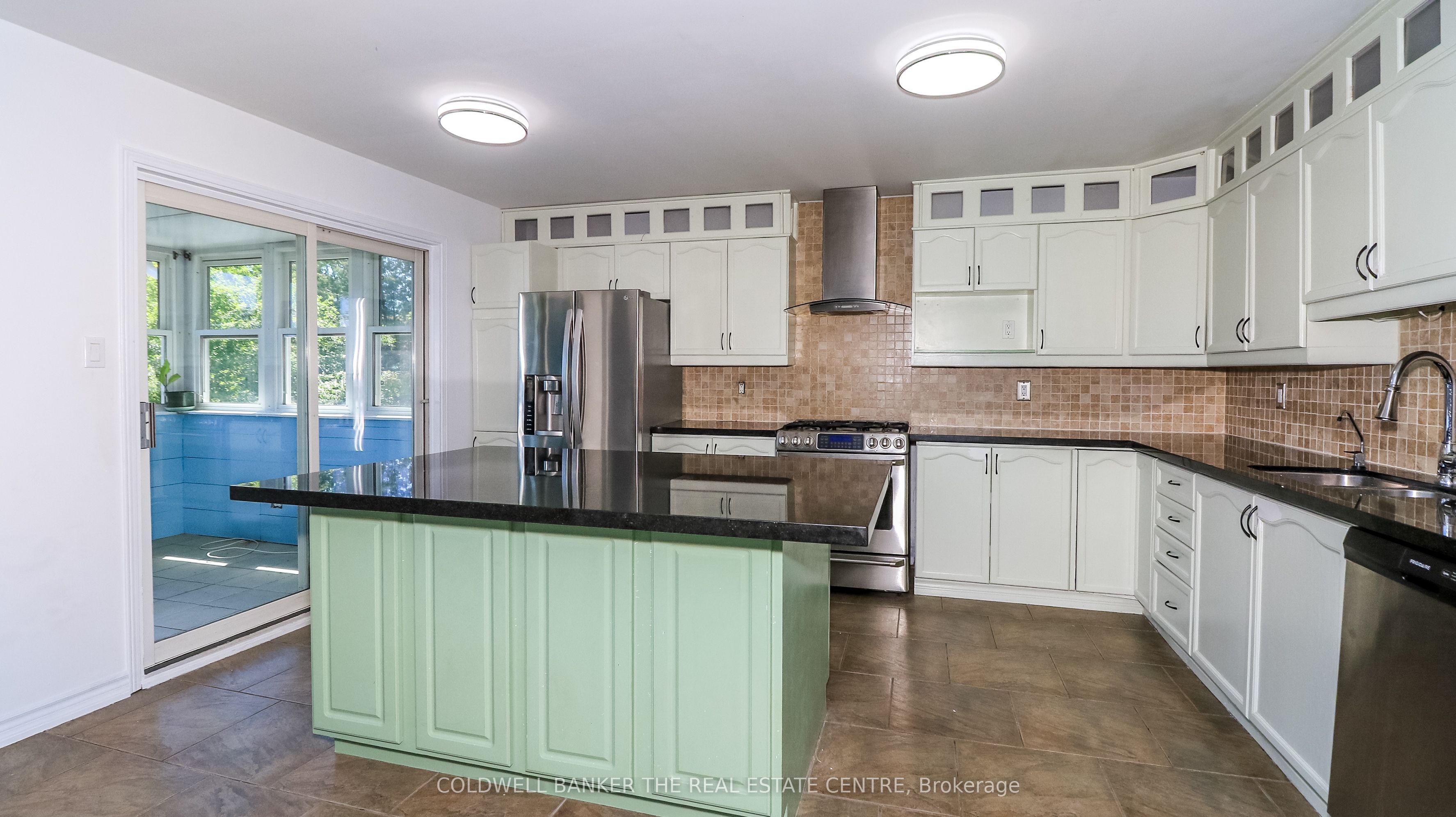 1842 Simcoe Boulevard, Innisfil, ON L9S 4N4 photo 5