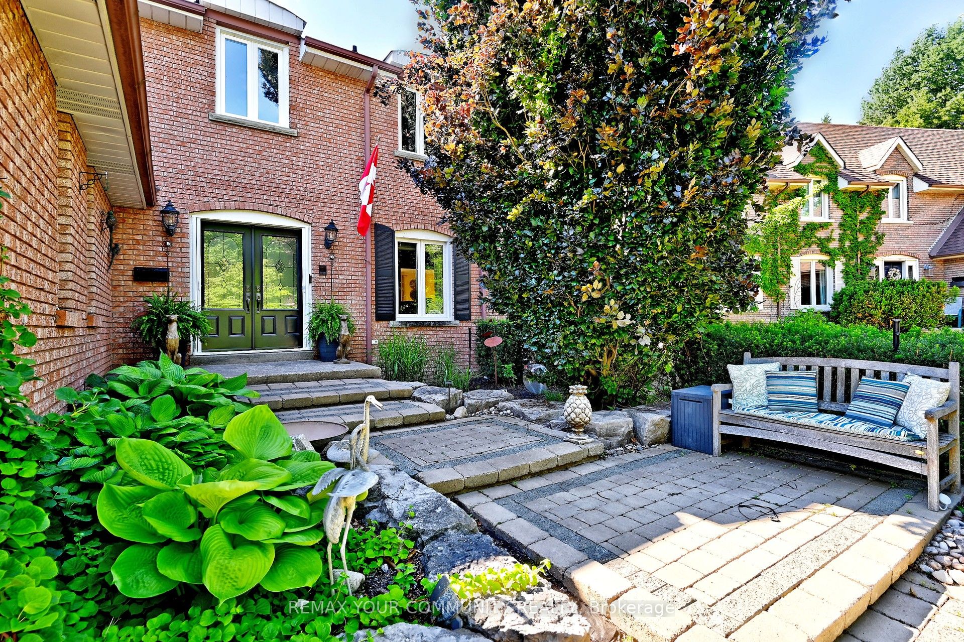 425 Easy Street, Richmond Hill, ON L4C 3Z5 photo 3