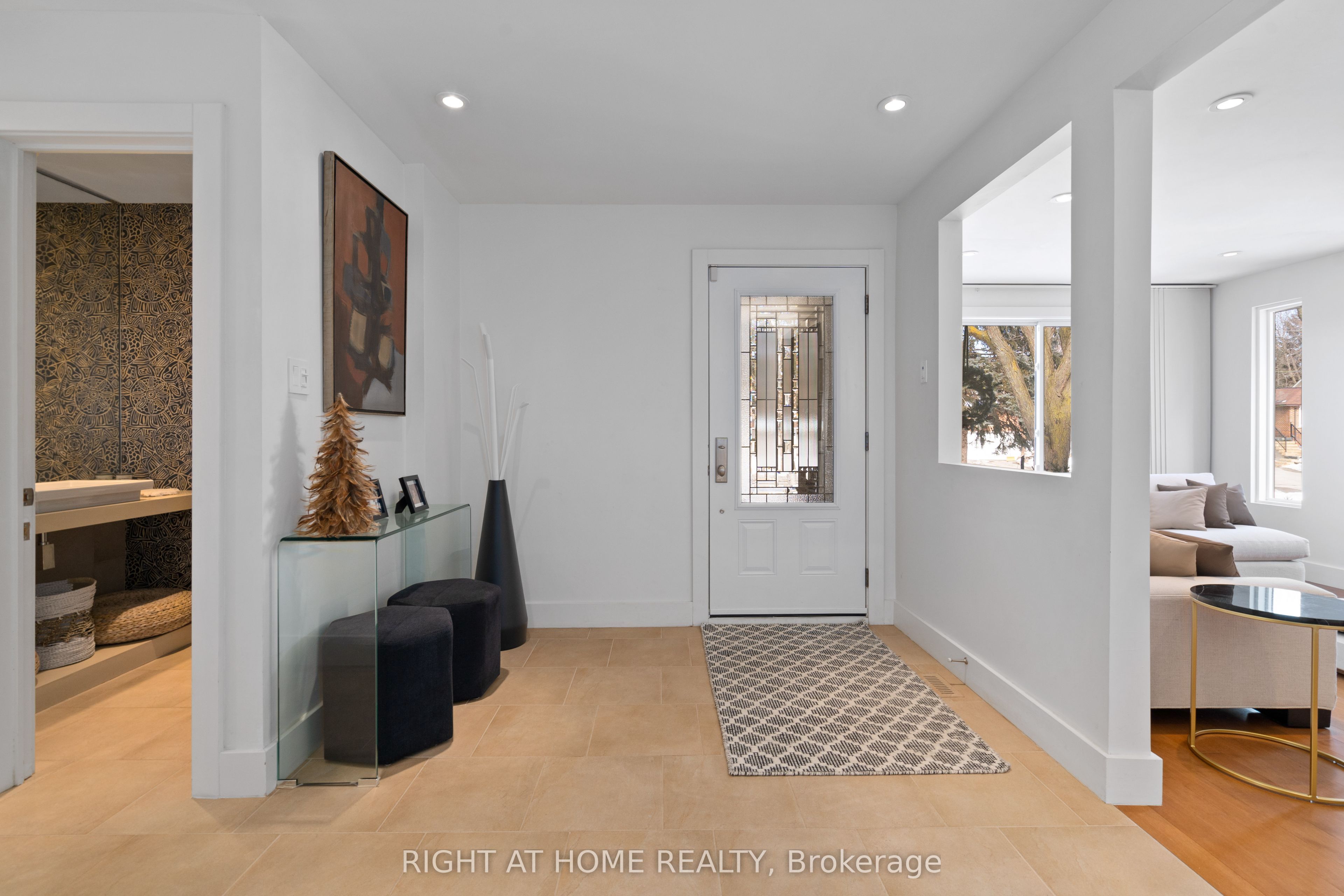 54 London Road, Newmarket, ON L3Y 6A2 photo 5
