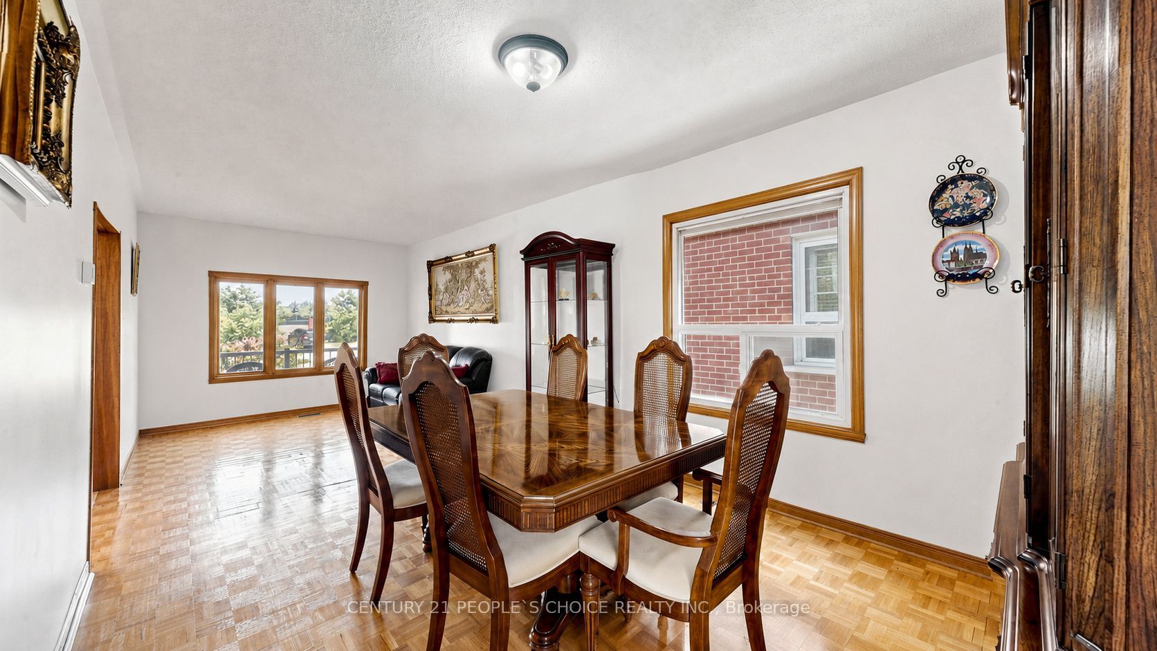 145 Chancellor Drive, Vaughan, ON L4L 7M9 photo 3