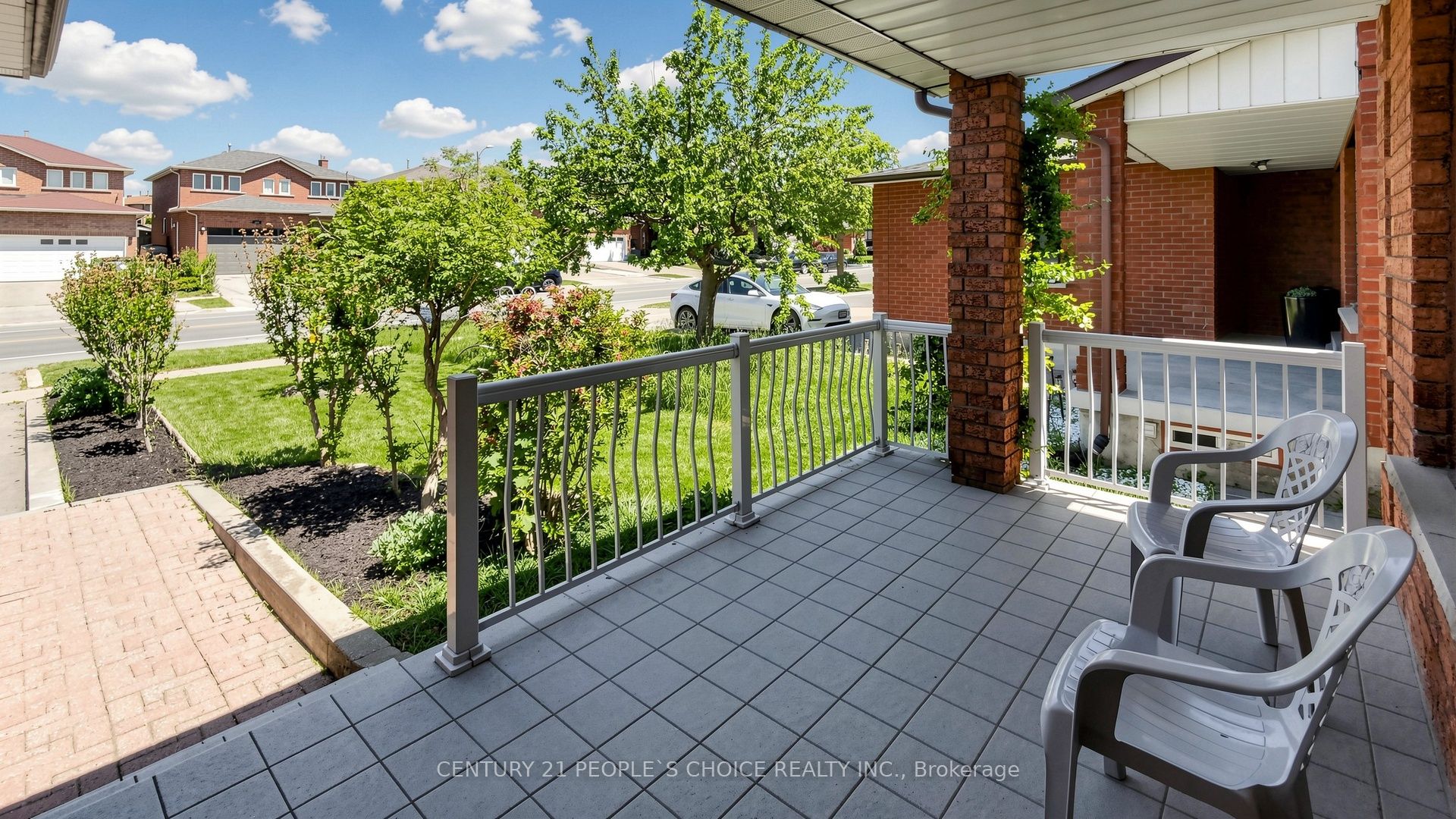 145 Chancellor Drive, Vaughan, ON L4L 7M9 photo 4