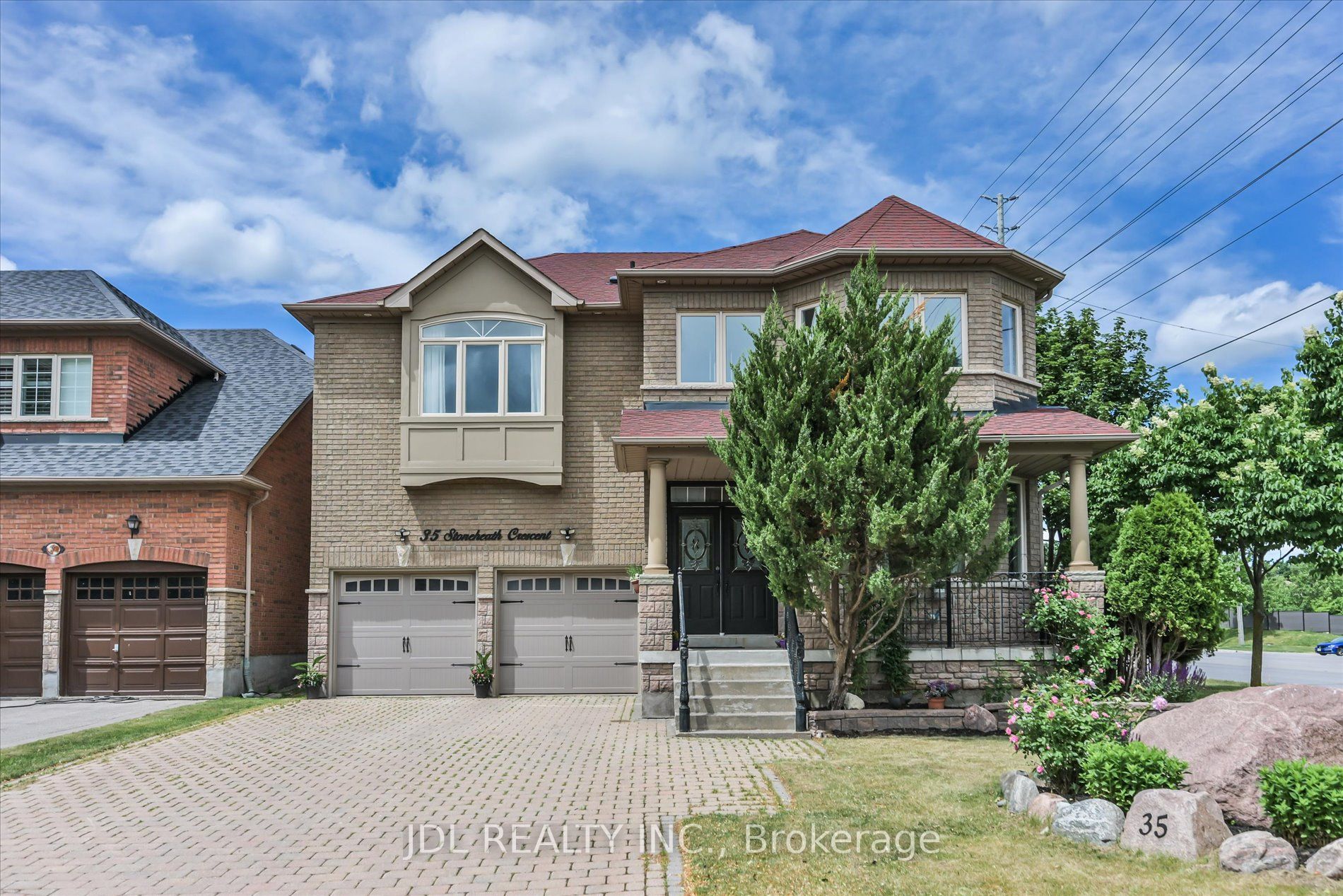 35 Stoneheath Crescent, Markham, ON L6C 2K9 photo 2