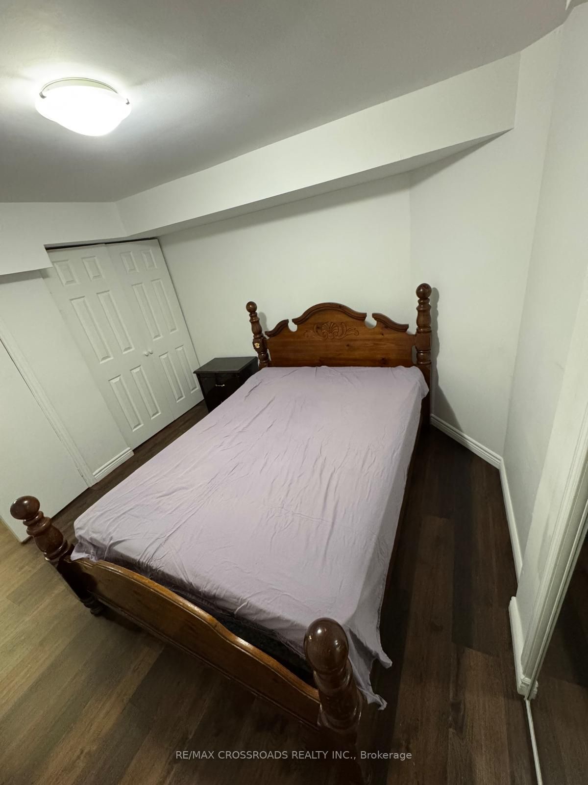 14 Romano Crescent Lower, Vaughan, ON L4L 7N1 photo 2
