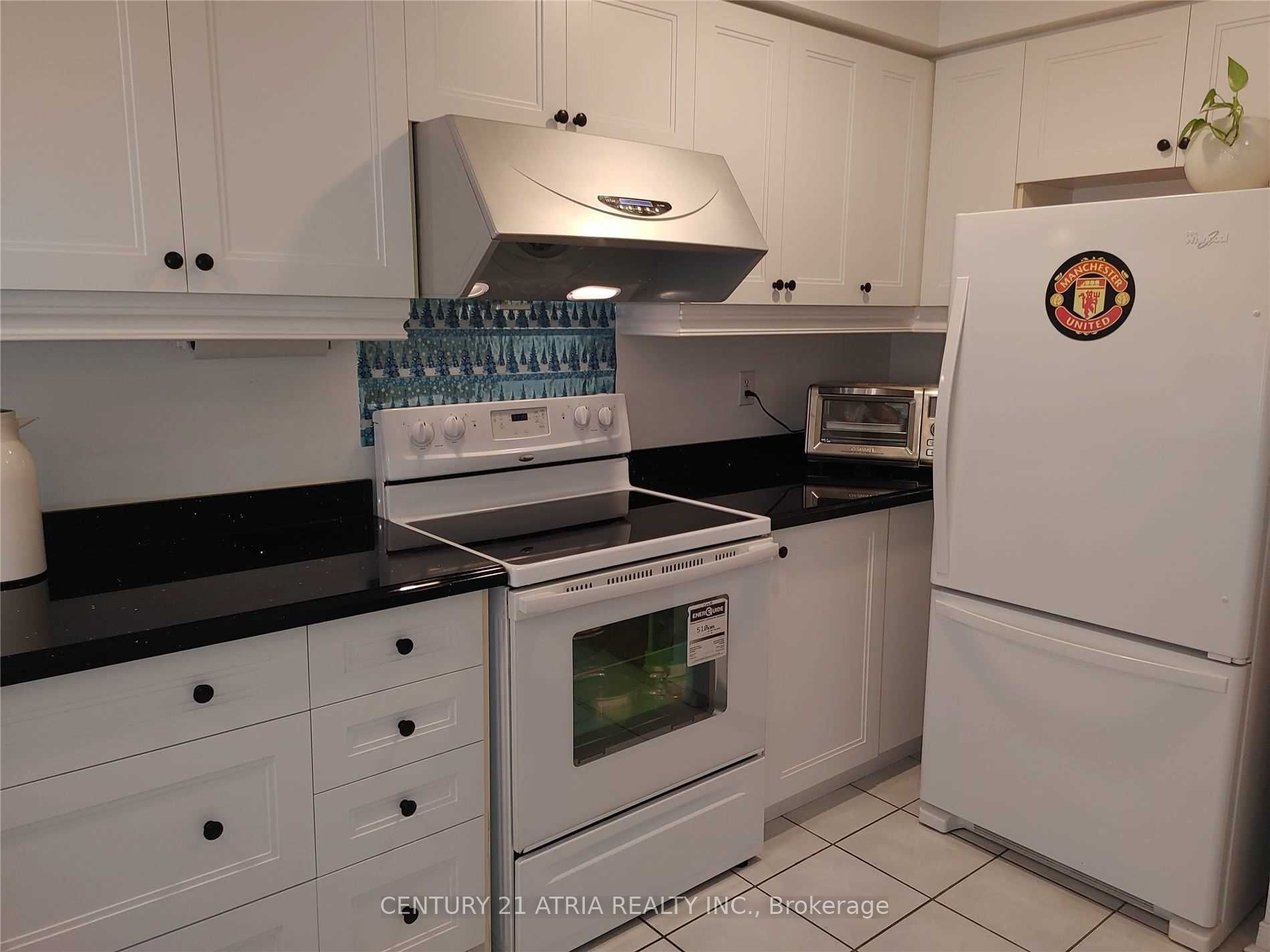 76 Ellesmere Street, Richmond Hill, ON L4B 4E3 photo 4