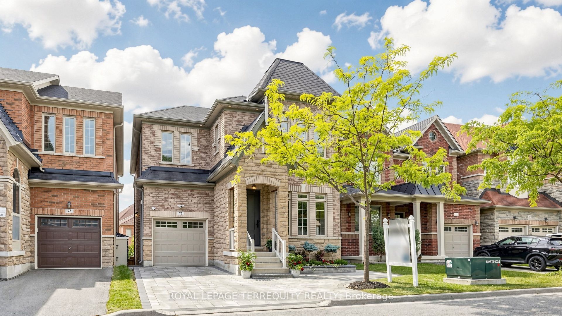 73 Manila Avenue, Markham, ON L6C 0R7 photo 2