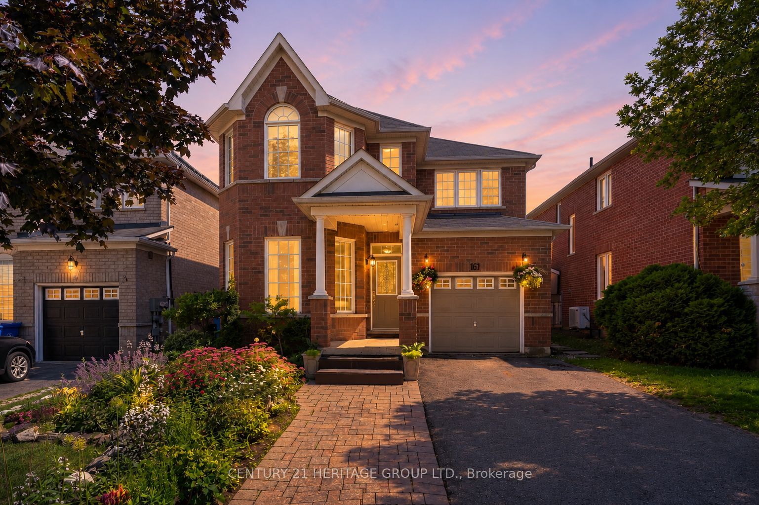 161 Alfred Smith Way, Newmarket, ON L3X 3C2 photo 2