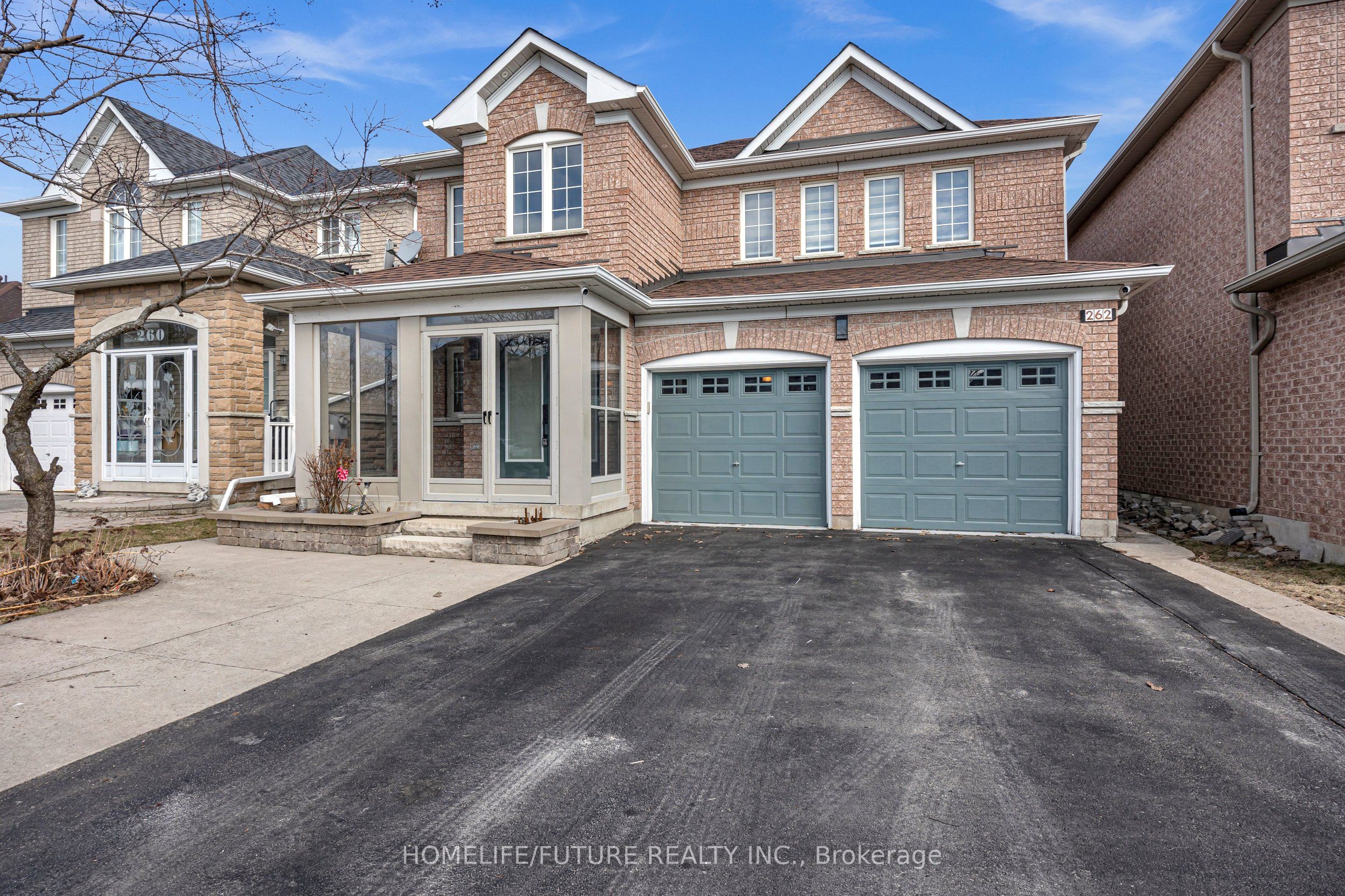 262 Helen Avenue, Markham, ON L3R 1K1 photo 4