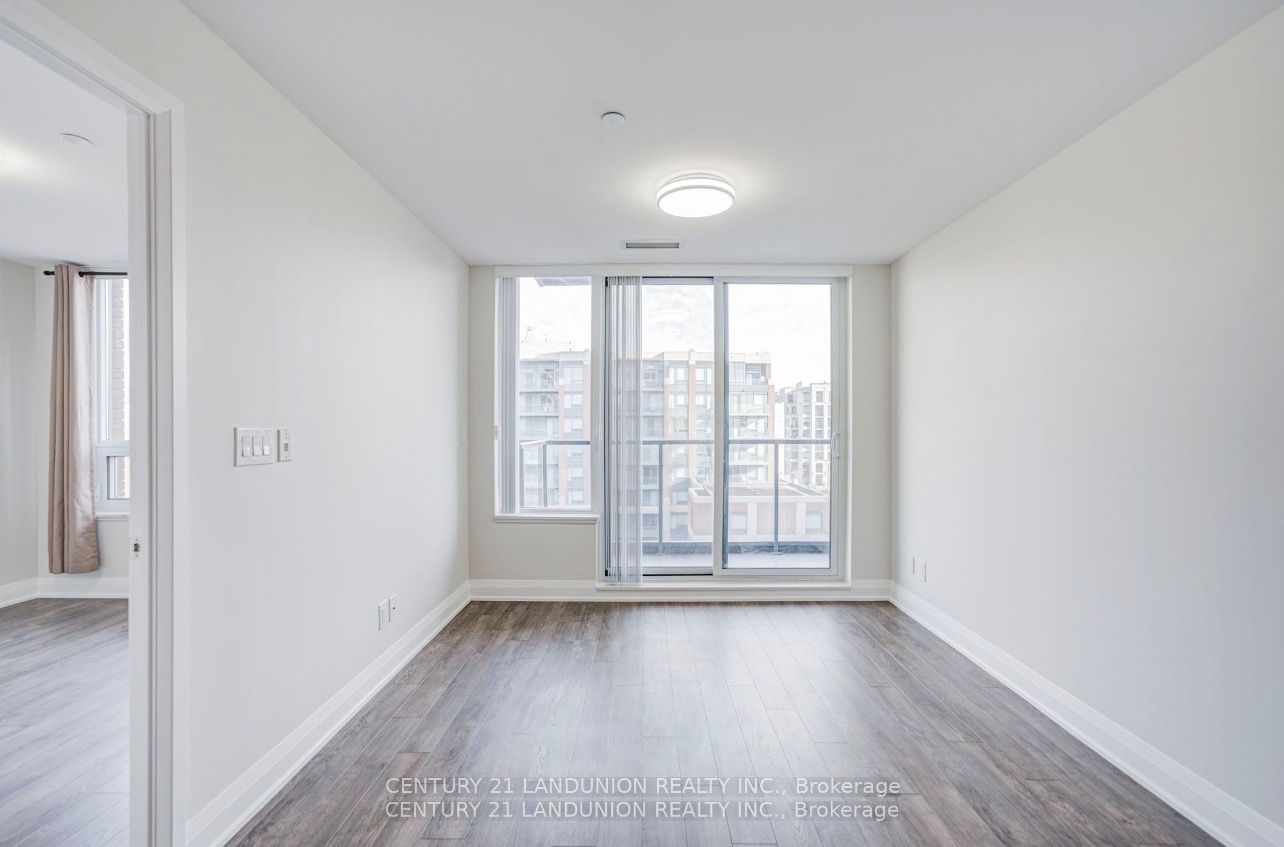 18 Uptown Drive 808, Markham, ON L3R 5M8 photo 2