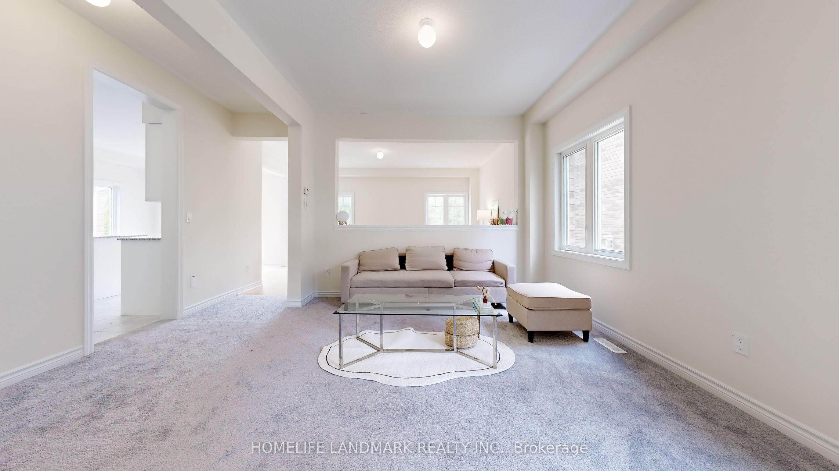 119 Hawkins Street, Georgina, ON L0E 1R0 photo 3