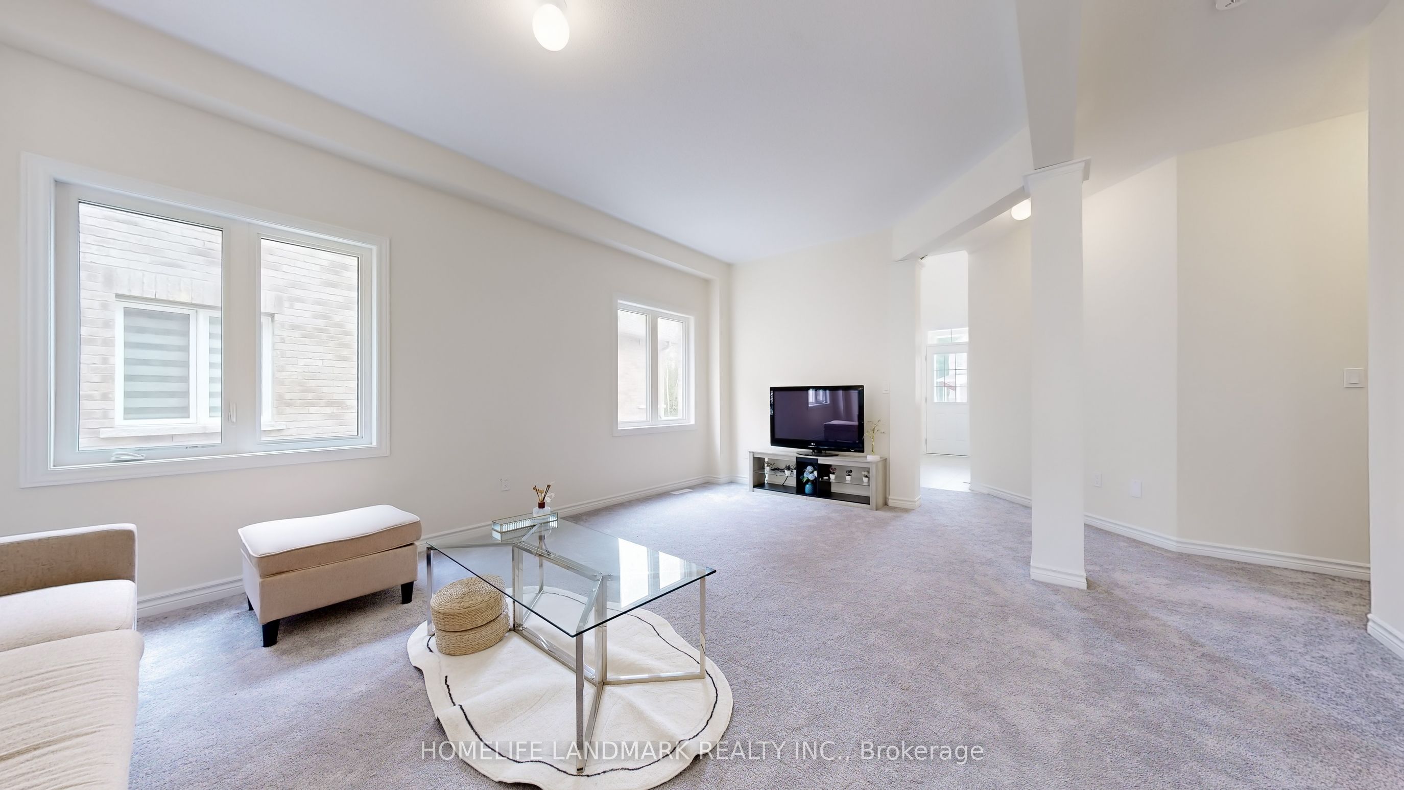 119 Hawkins Street, Georgina, ON L0E 1R0 photo 4