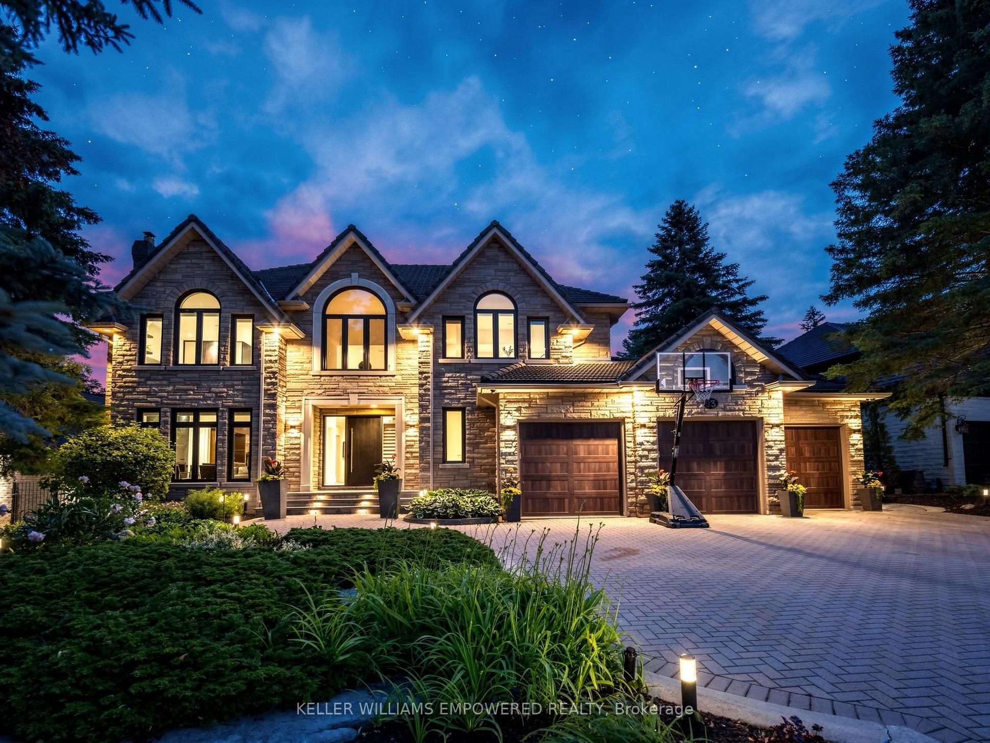 93 Longview Crescent, Vaughan, ON L4H 1A9 photo 2