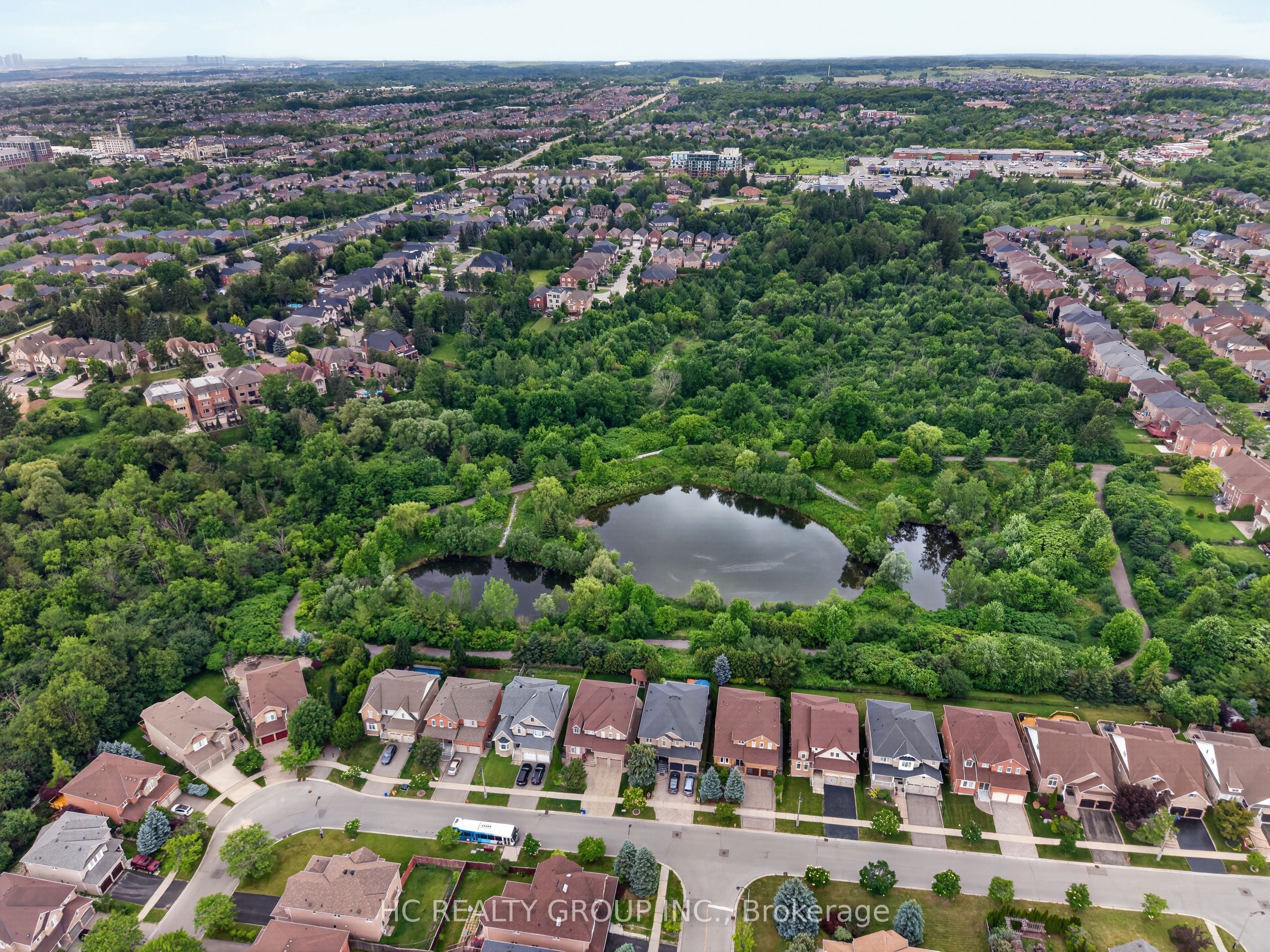 21 Wolf Trail Crescent, Richmond Hill, ON L4E 4K1 photo 5