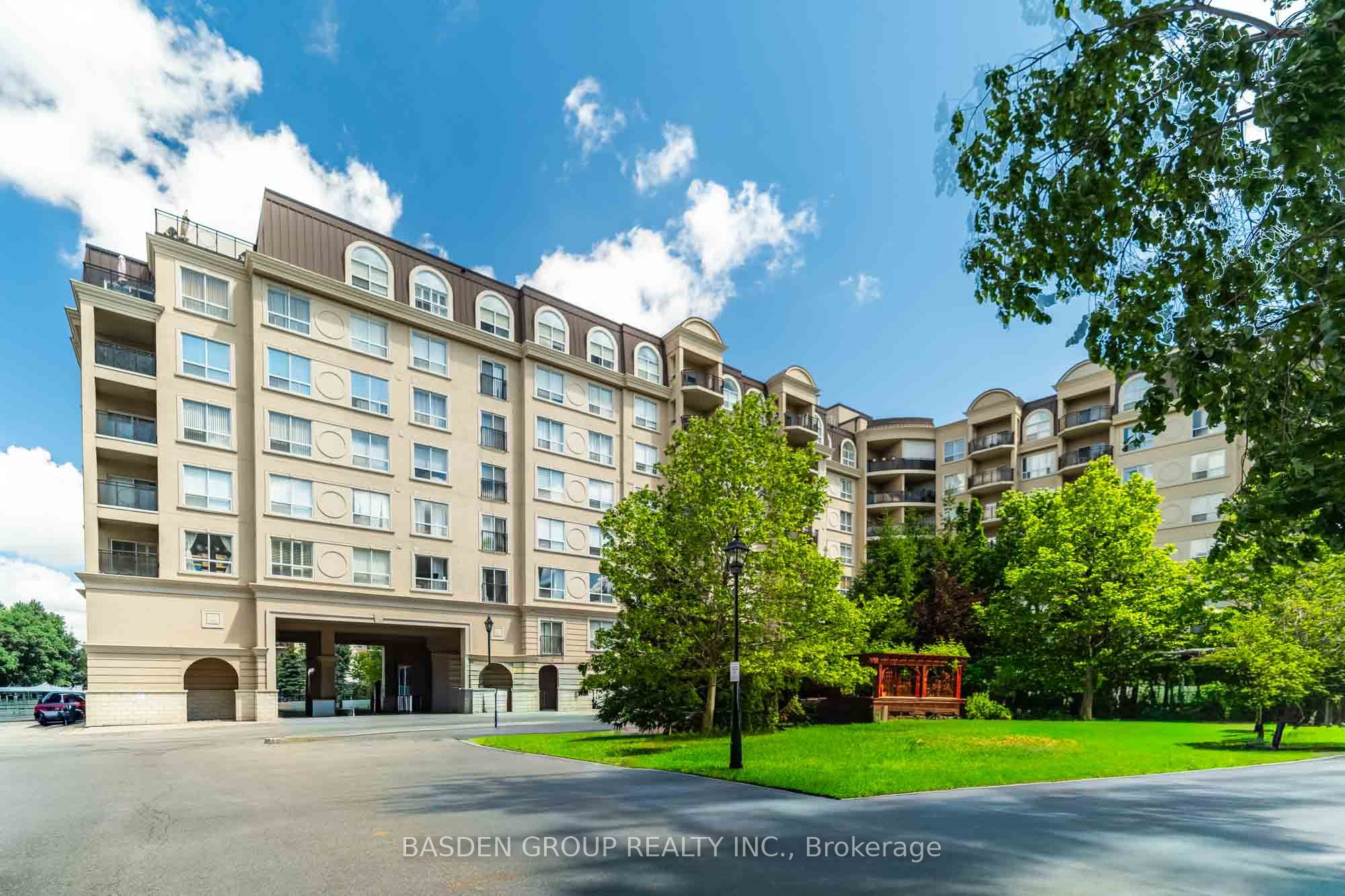 1 Maison Parc Court 309, Vaughan, ON L4J 9K1 photo 3