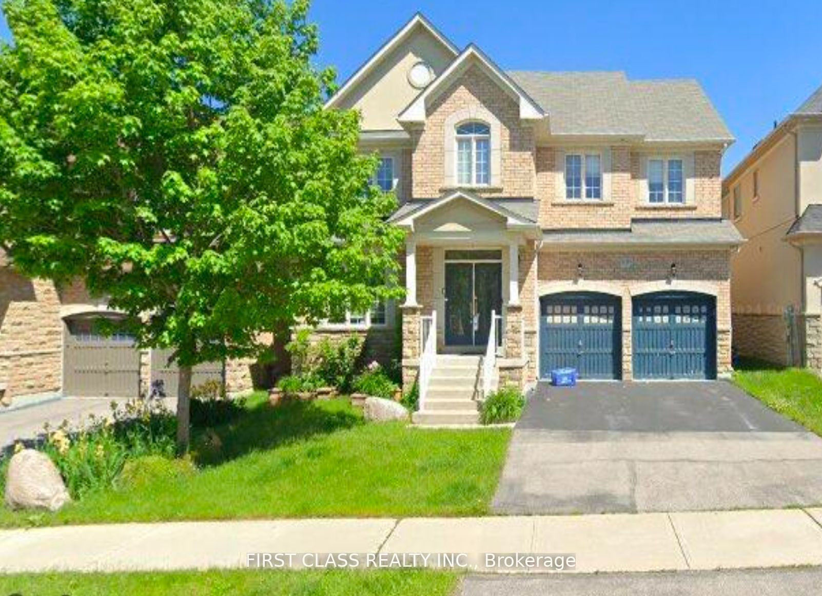 1019 Wilbur Pipher Circle, Newmarket, ON L3X 0G4