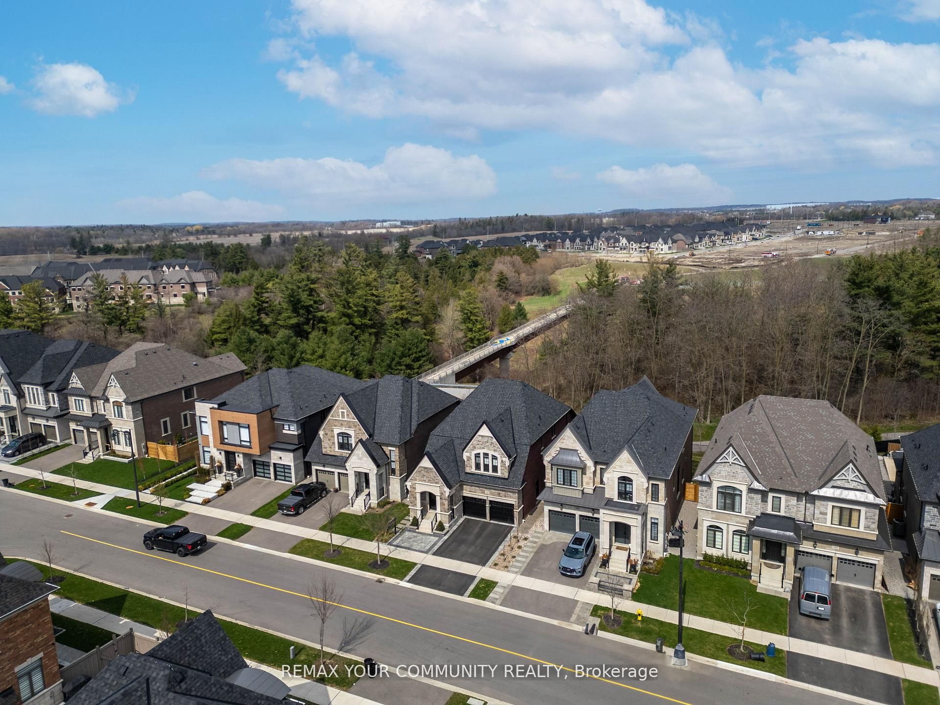 172 Purple Creek Road, Vaughan, ON L4H 5C6 photo 4