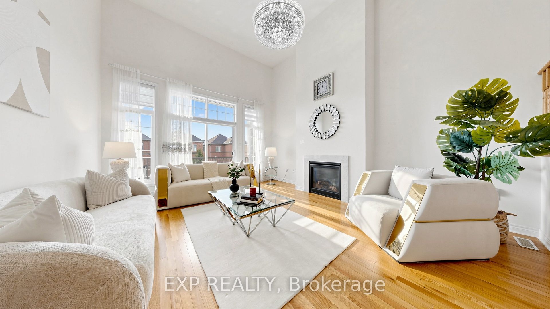 34 Buttonleaf Crescent, Whitchurch-Stouffville, ON L4A 4P5 photo 5