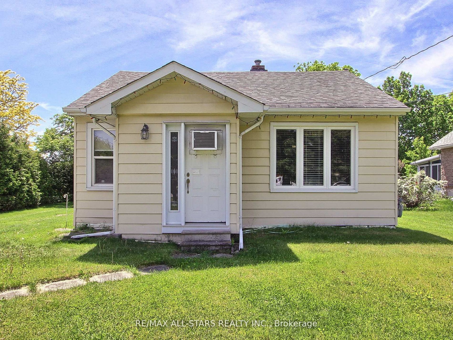 9 Riverglen Drive, Georgina, ON L4P 2P9 photo 4
