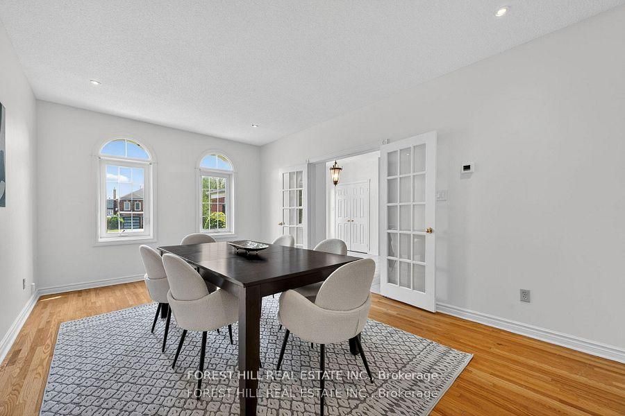 2 Regent Street, Richmond Hill, ON L4C 9B3 photo 5
