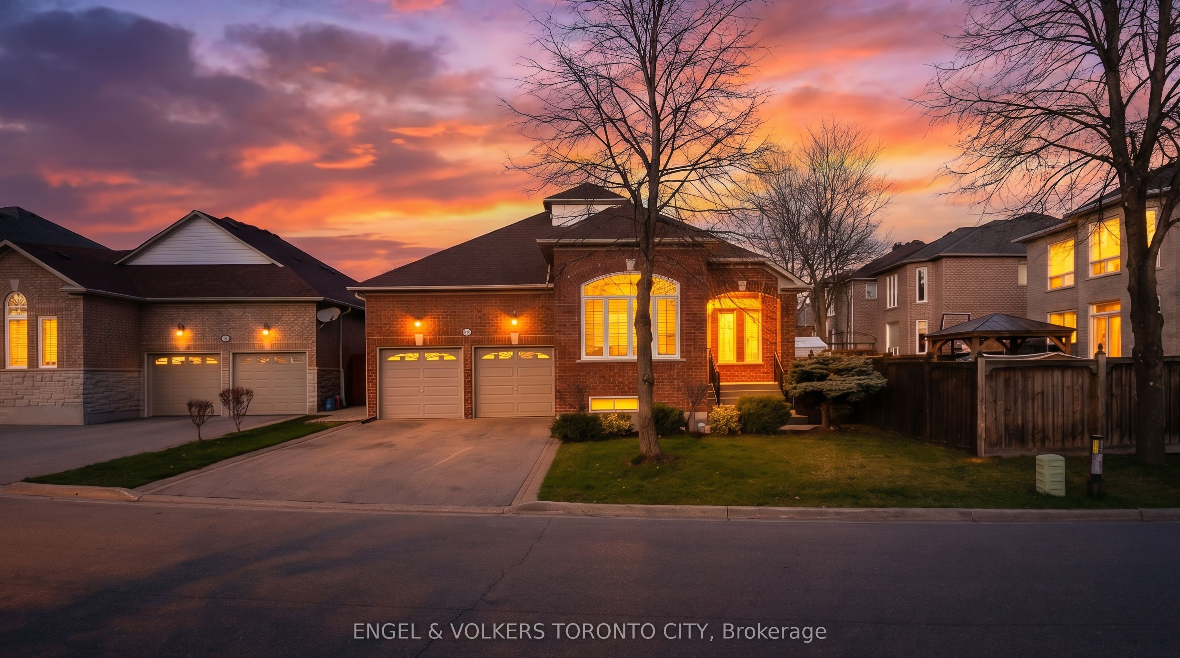 11 Aventura Crescent, Vaughan, ON L4H 2G2 photo 2