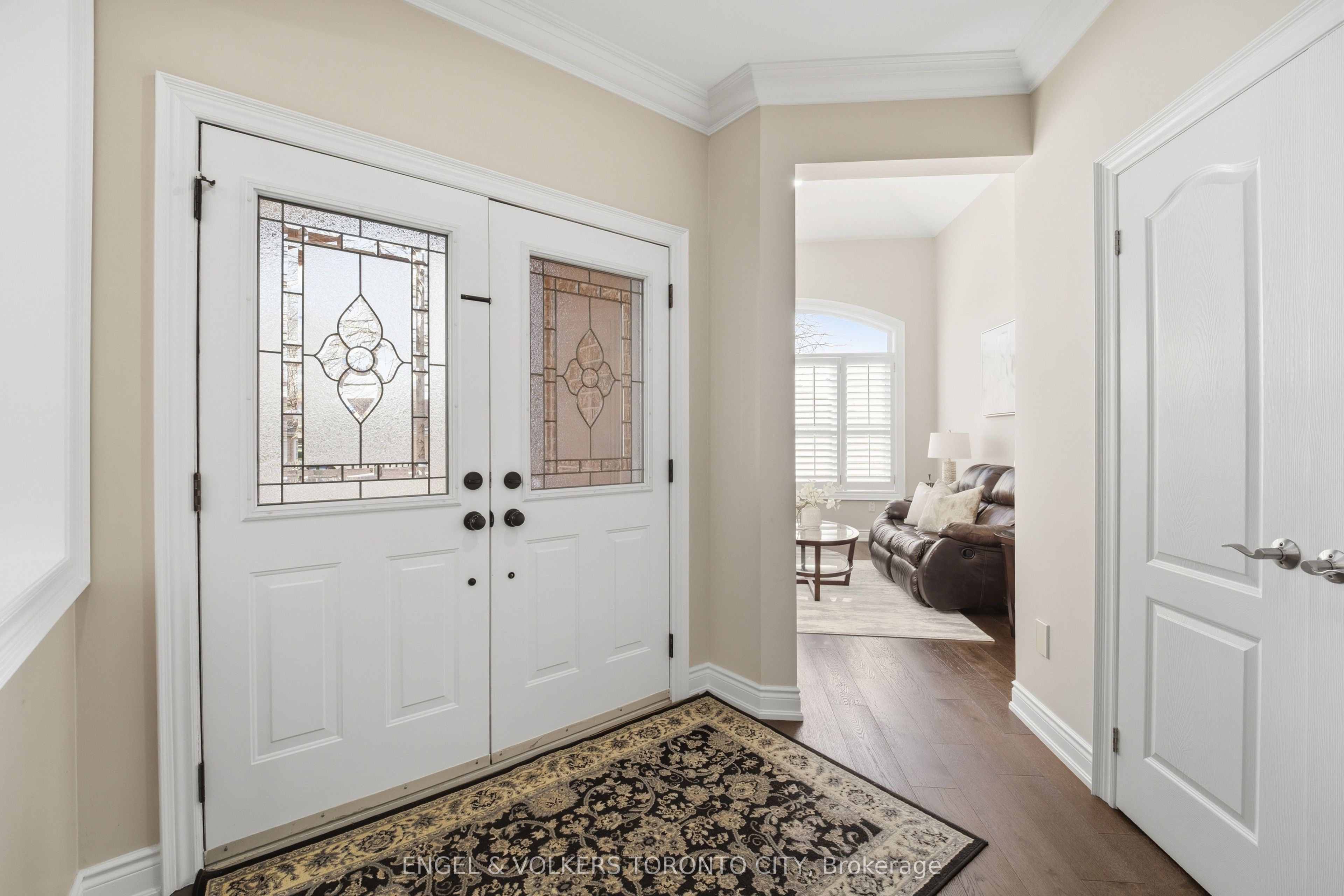 11 Aventura Crescent, Vaughan, ON L4H 2G2 photo 4