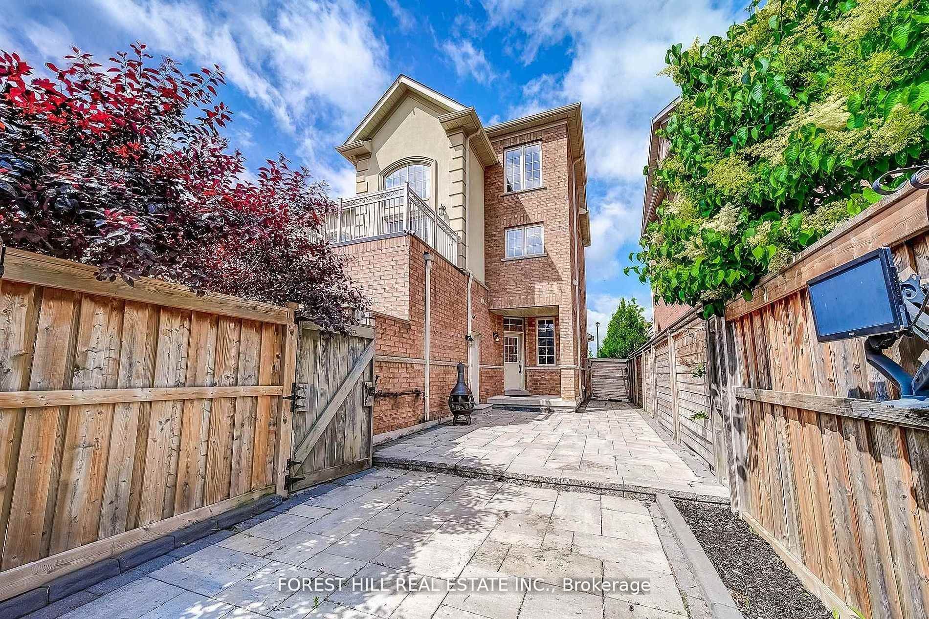 41 Poetry Drive, Vaughan, ON L4H 3R1 photo 2