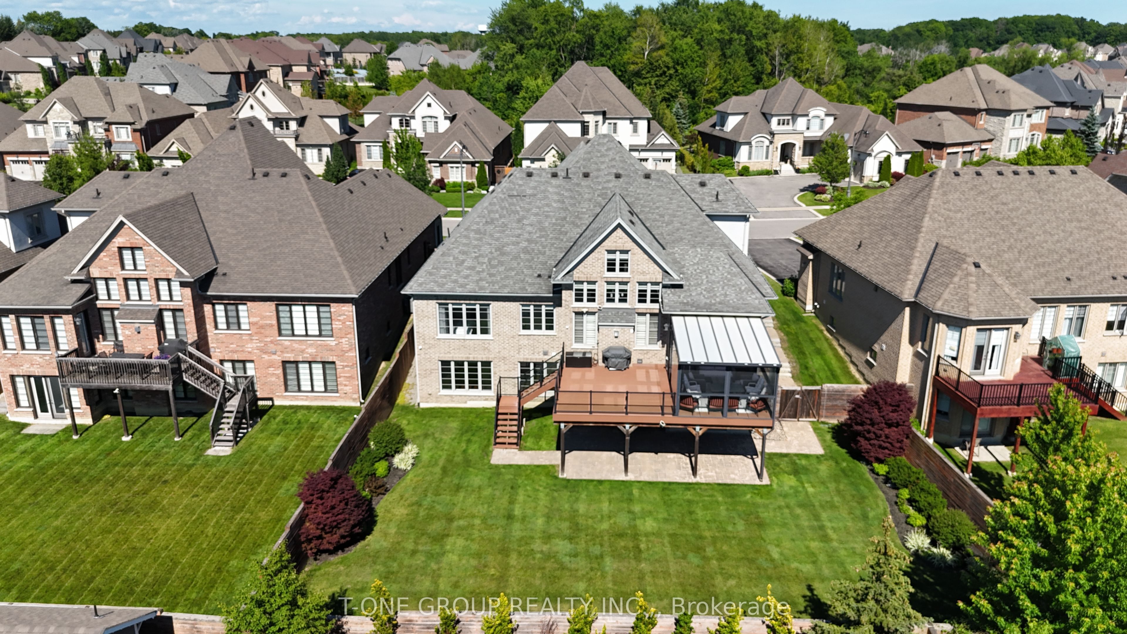 97 Chuck Ormsby Crescent, King, ON L7B 0A7 photo 4