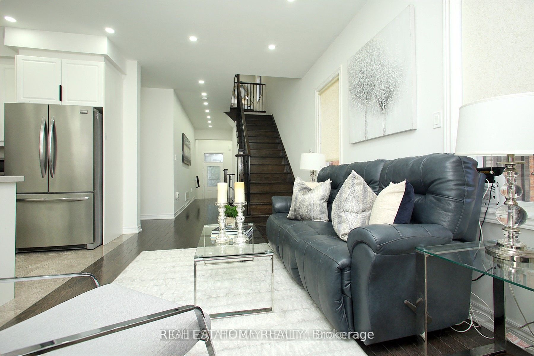 25 Sibella Way, Vaughan, ON L4H 3V6 photo 4