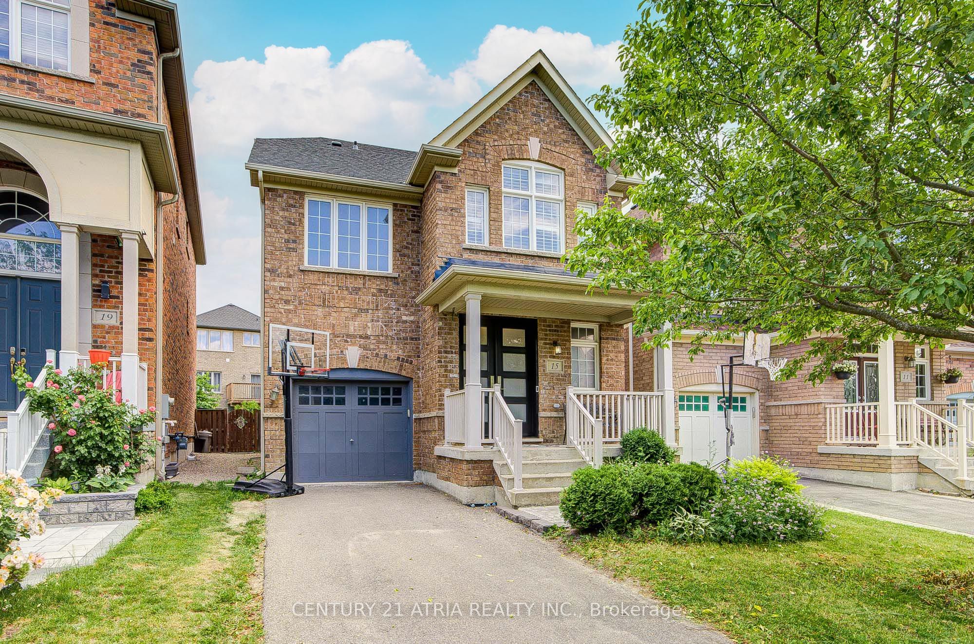 15 Asner Avenue, Vaughan, ON L6A 0W3