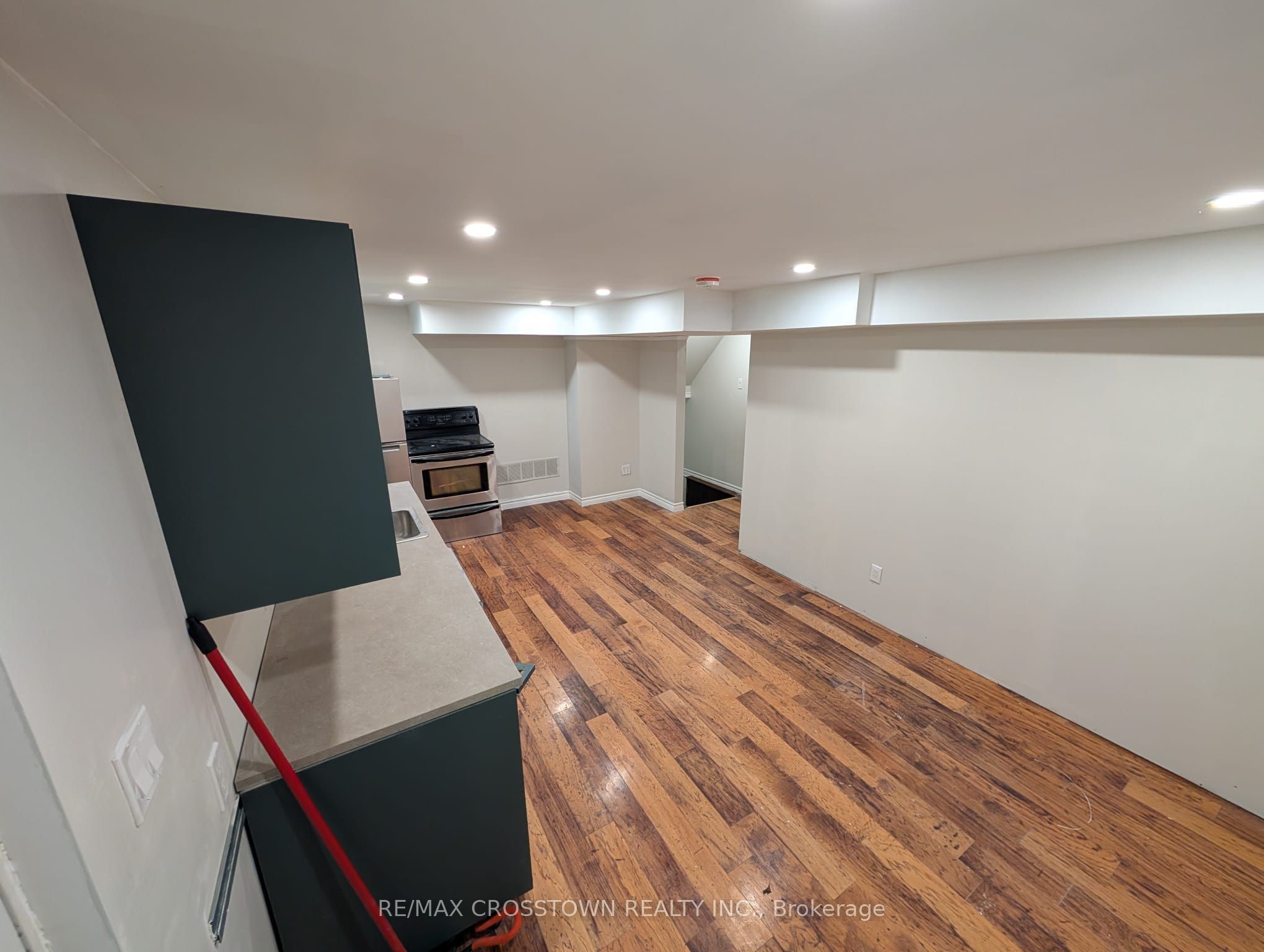 44 Smyth Crescent SW, New Tecumseth, ON L0G 1A0 photo 2