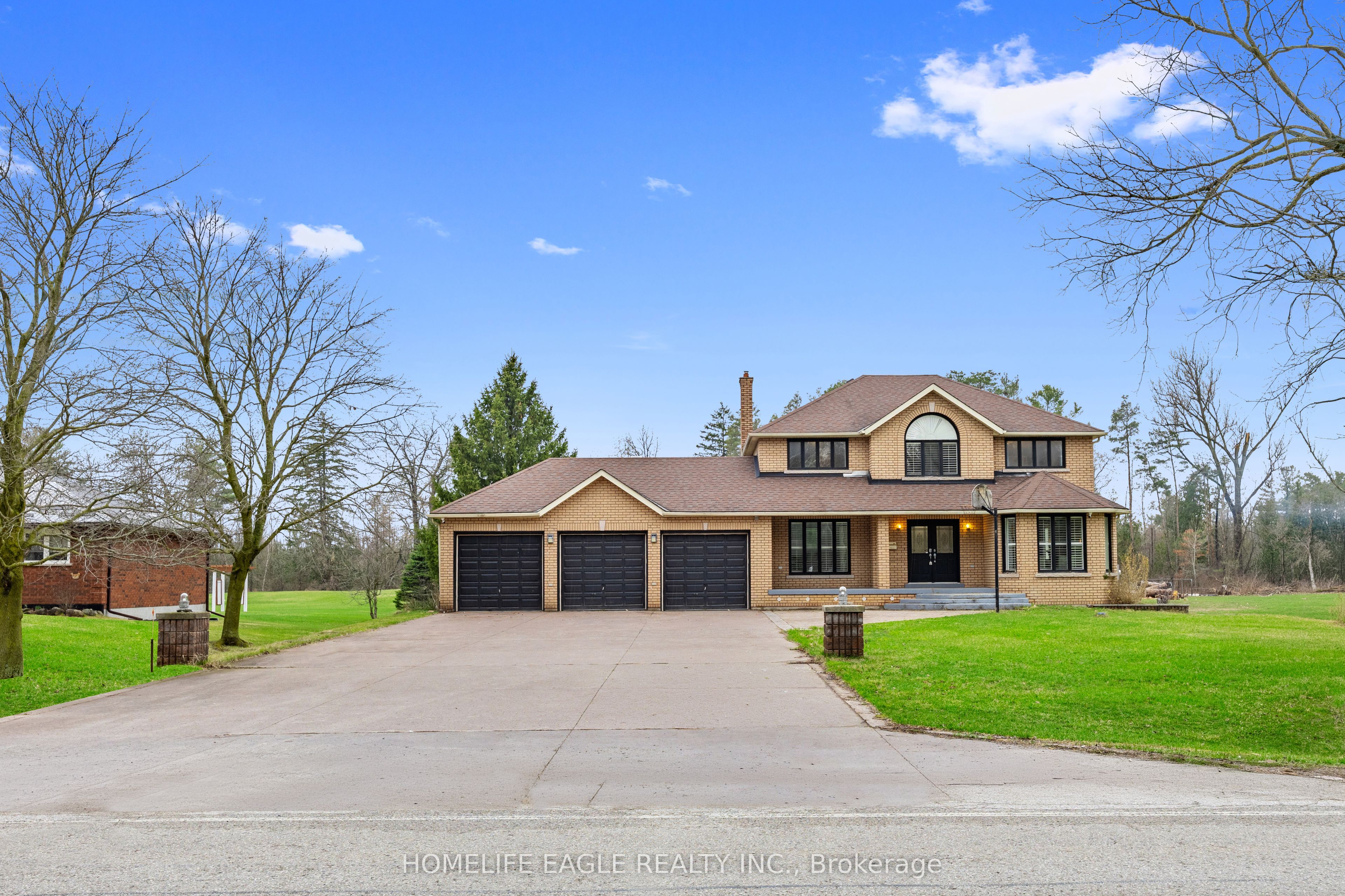 20286 Yonge Street, East Gwillimbury, ON L9N 1B1 photo 3