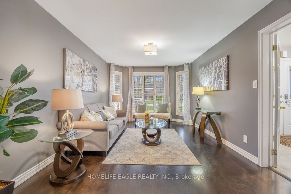 20286 Yonge Street, East Gwillimbury, ON L9N 1B1 photo 5