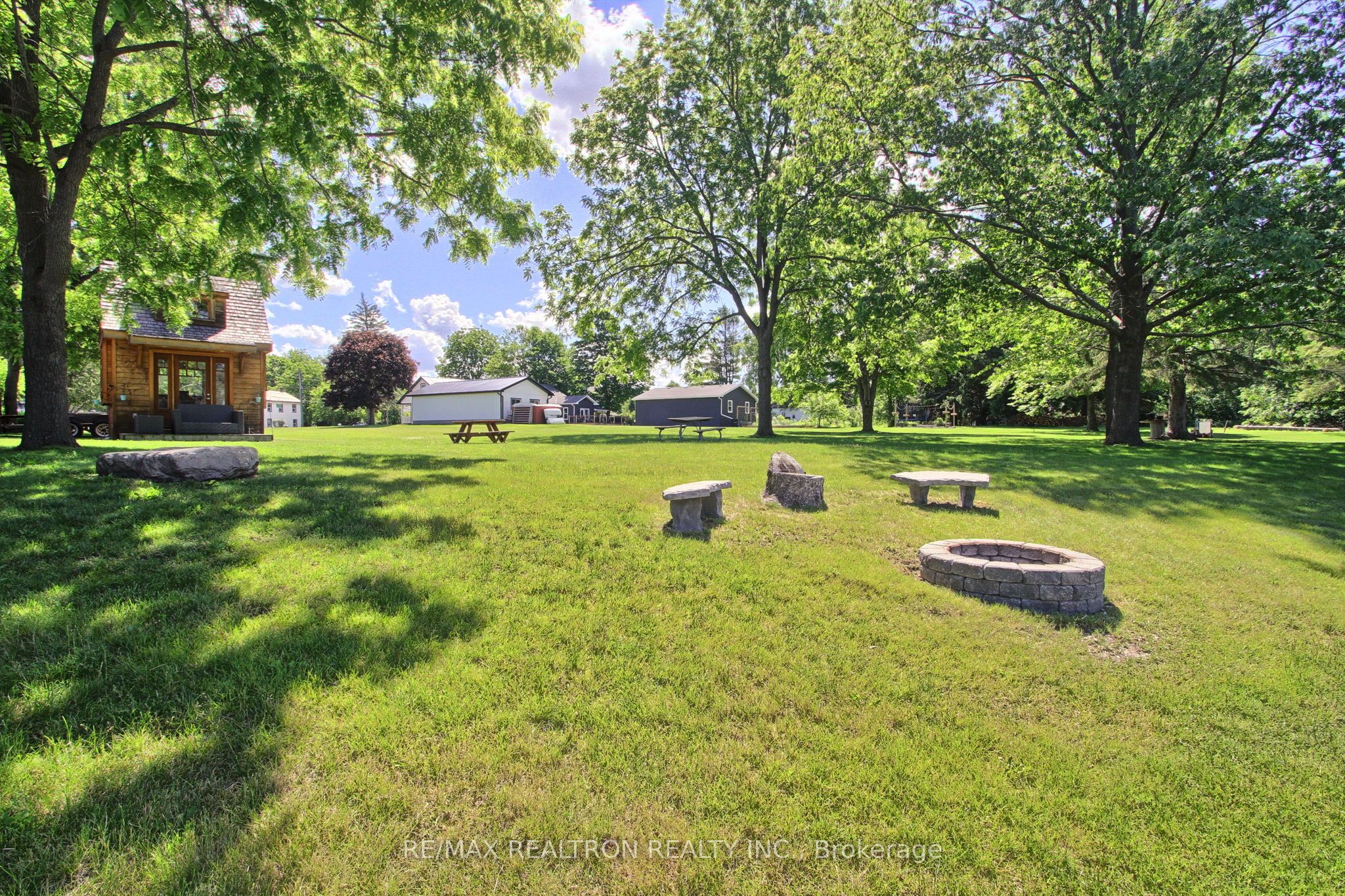201 Pefferlaw Road, Georgina, ON L0E 1N0 photo 5
