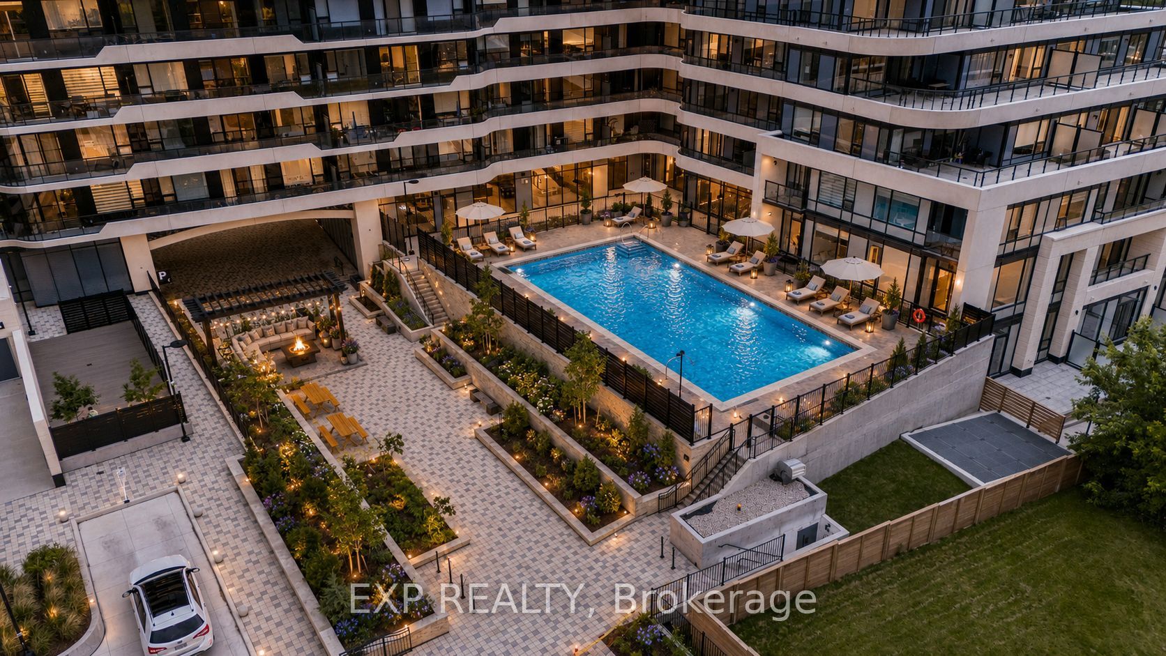 8188 Yonge Street 235, Vaughan, ON L4J 0M2 photo 3