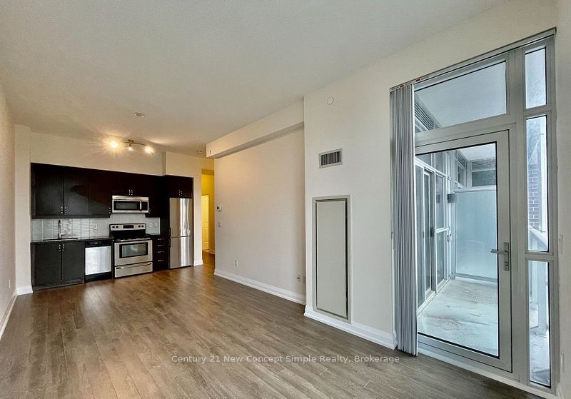 8763 Bayview Avenue 623, Richmond Hill, ON L4B 3V1 photo 2