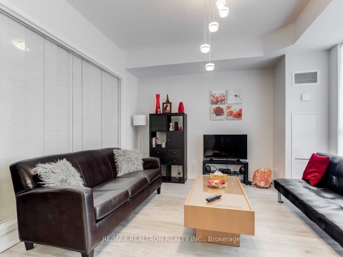 301 Sea Ray Avenue C223, Innisfil, ON L9S 0L8 photo 3