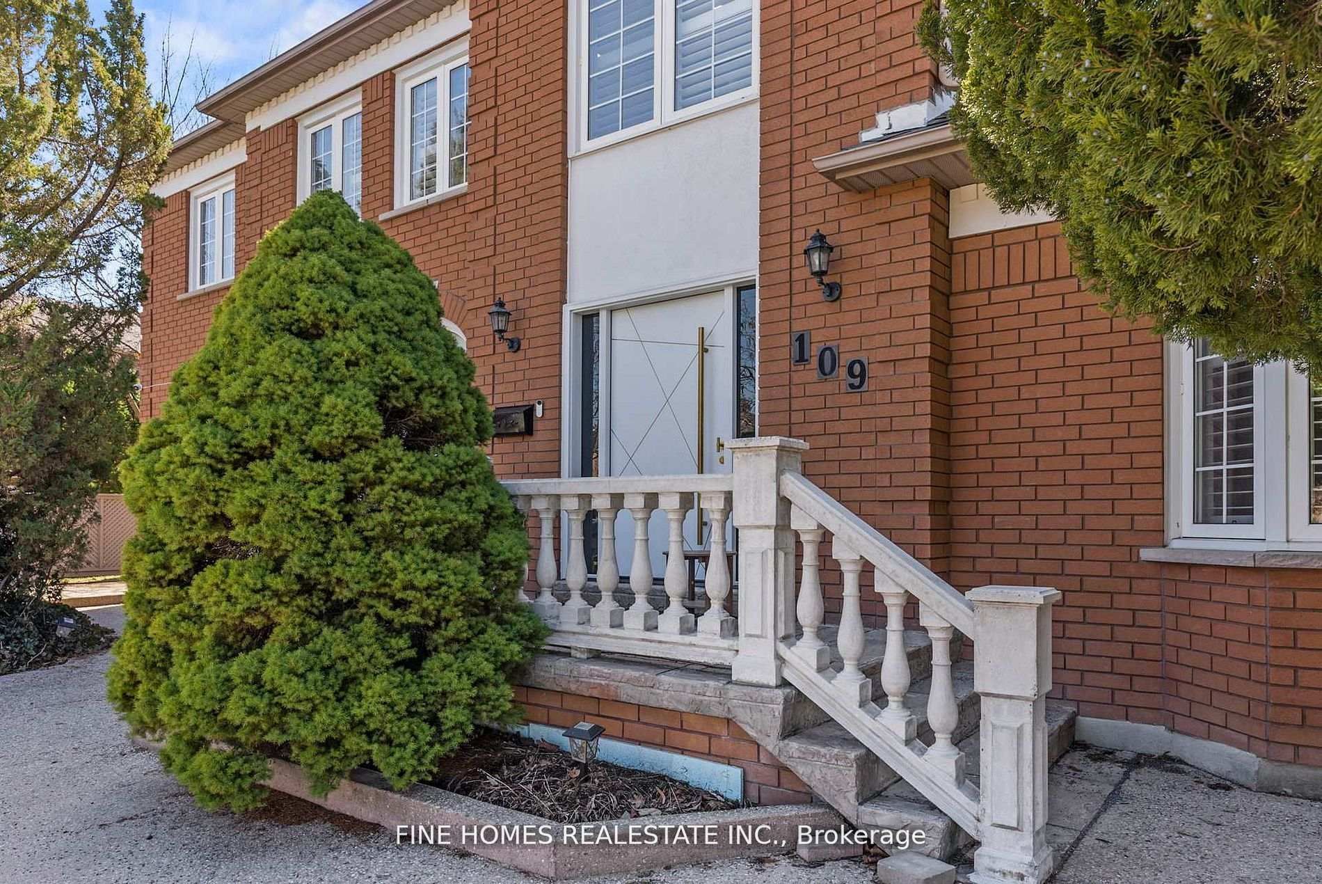 109 Angelina Avenue, Vaughan, ON L4L 8N9 photo 2