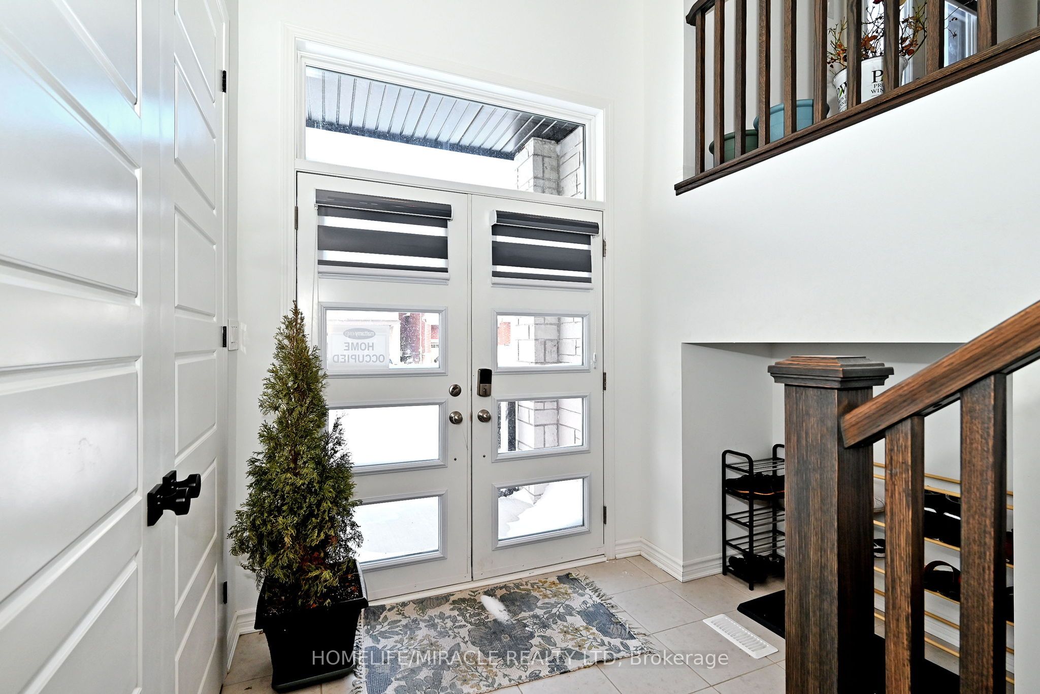 689 Mika Street, Innisfil, ON L9S 0R7 photo 5