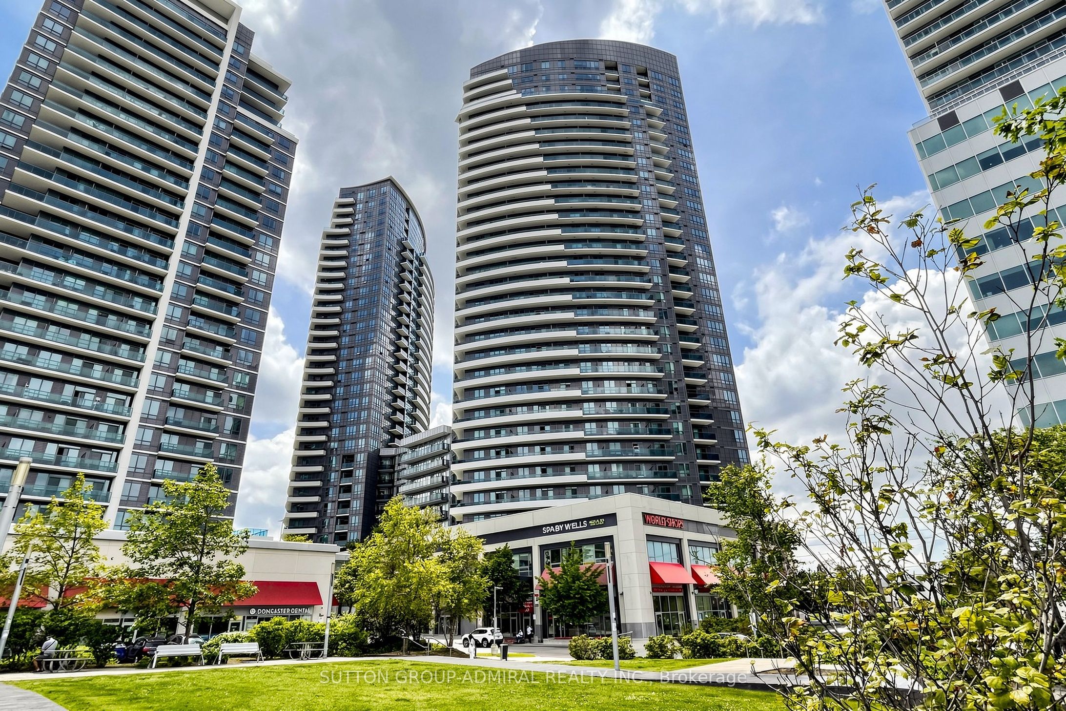 7171 Yonge Street 2703, Markham, ON L3T 0C5