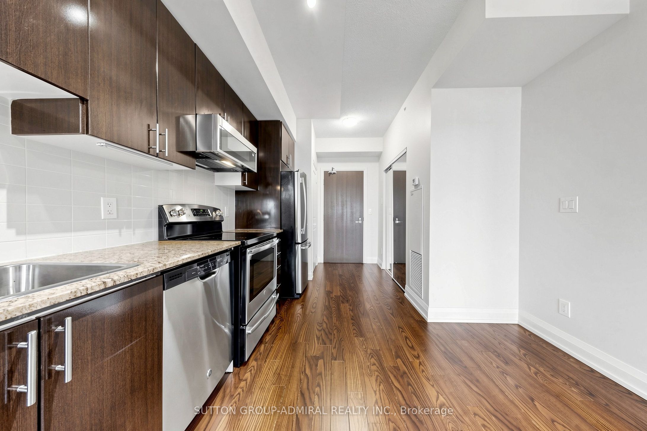 7171 Yonge Street 2703, Markham, ON L3T 0C5 photo 4