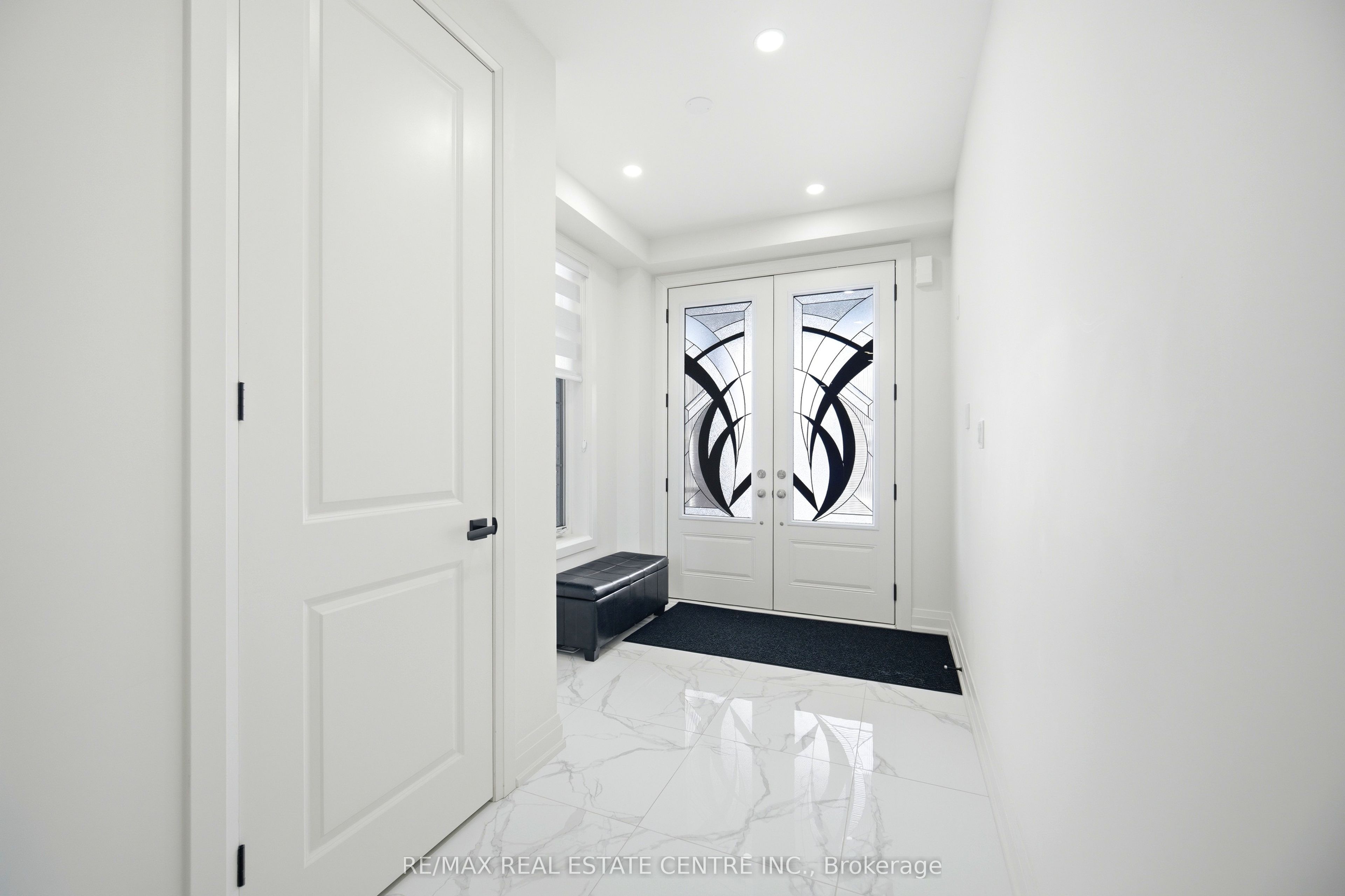 112 Bluebird Boulevard, Adjala-Tosorontio, ON L0G 1W0 photo 3
