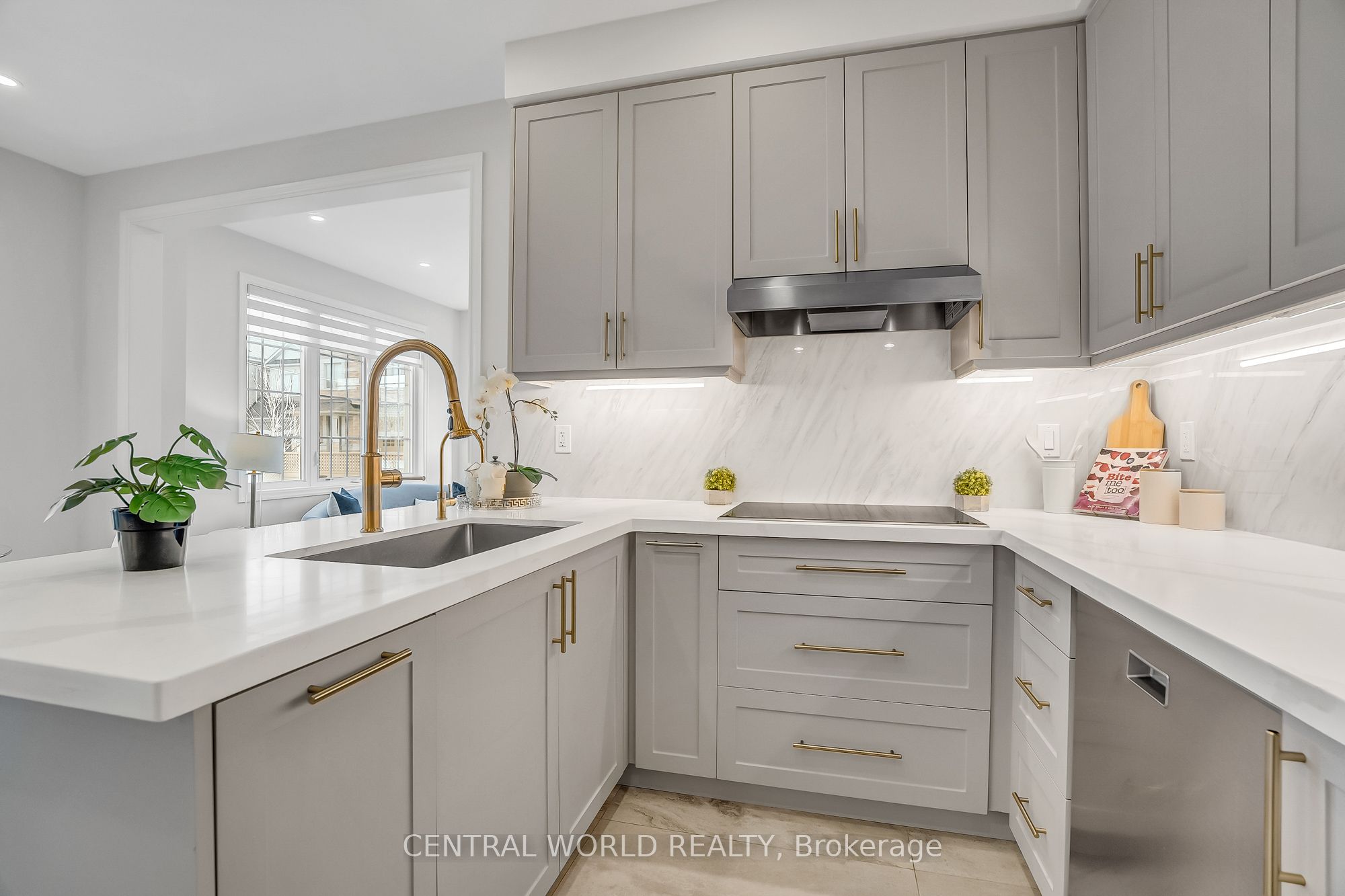 395 Fred McLaren Boulevard, Markham, ON L6E 0V9 photo 3