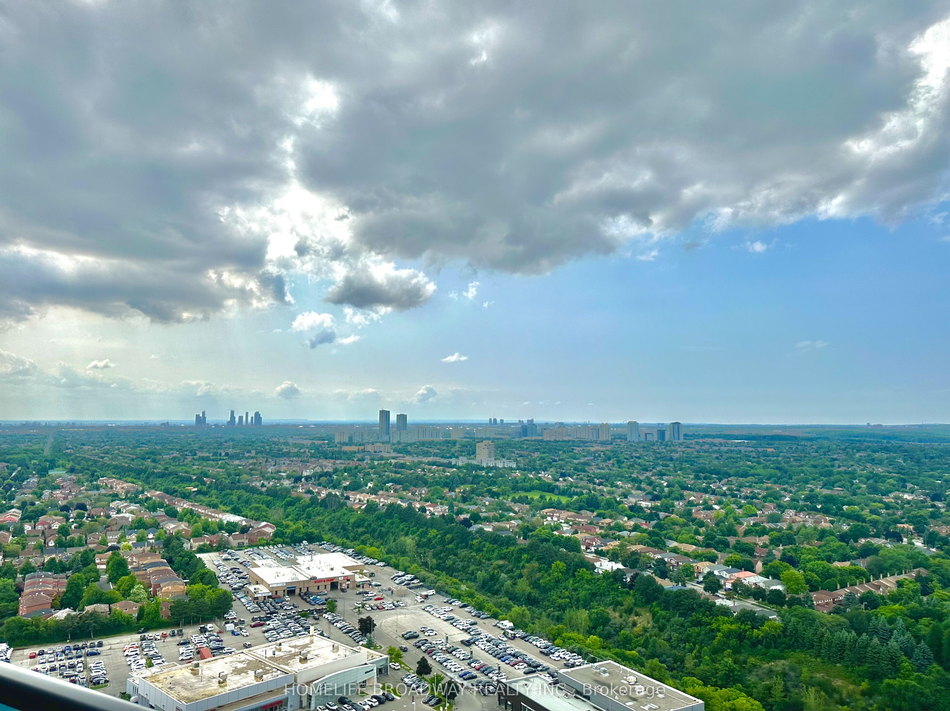 7161 Yonge Street 2833, Markham, ON L3T 0C8