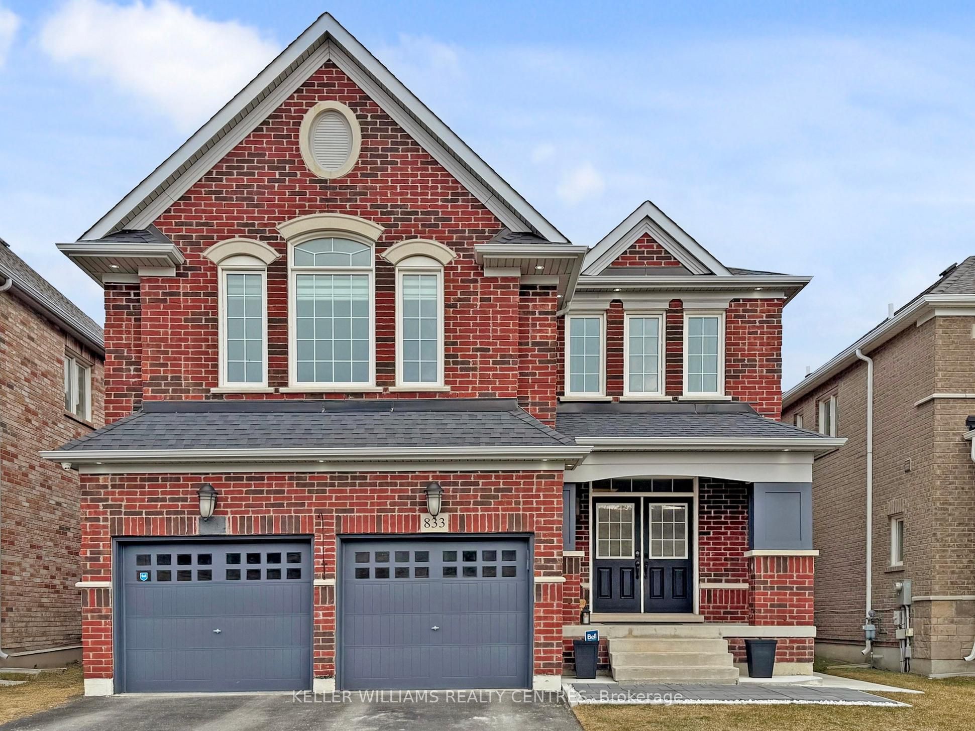 833 Langford Boulevard, Bradford West Gwillimbury, ON L3L 0X6 photo 2